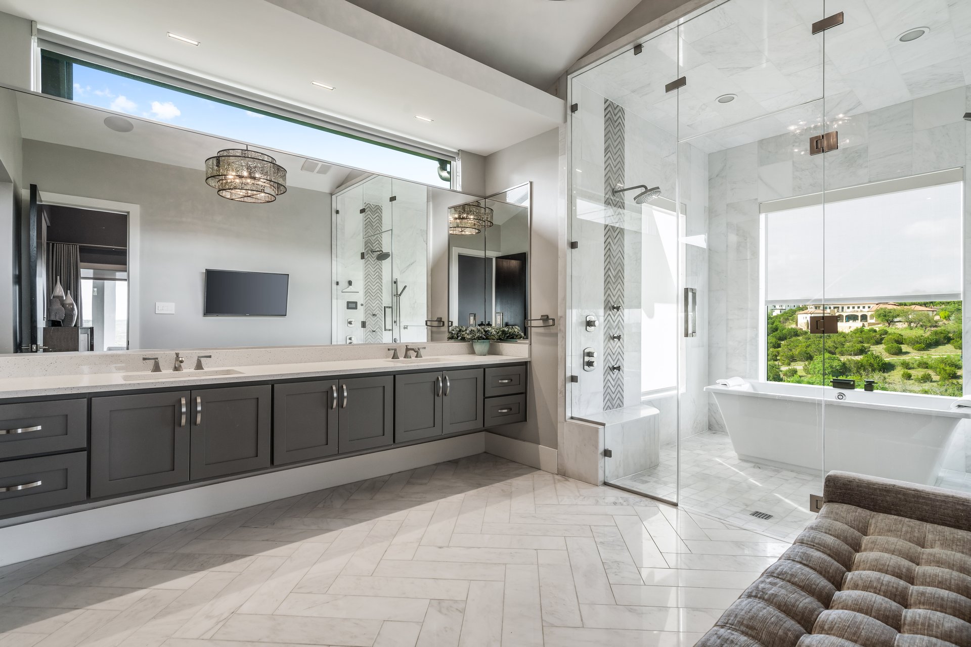 Spanish Oaks Estate