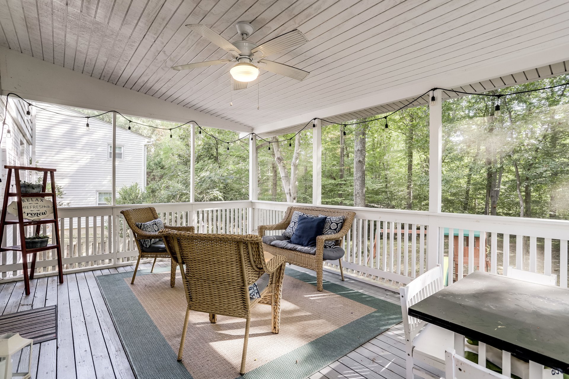 8025 Candlewood