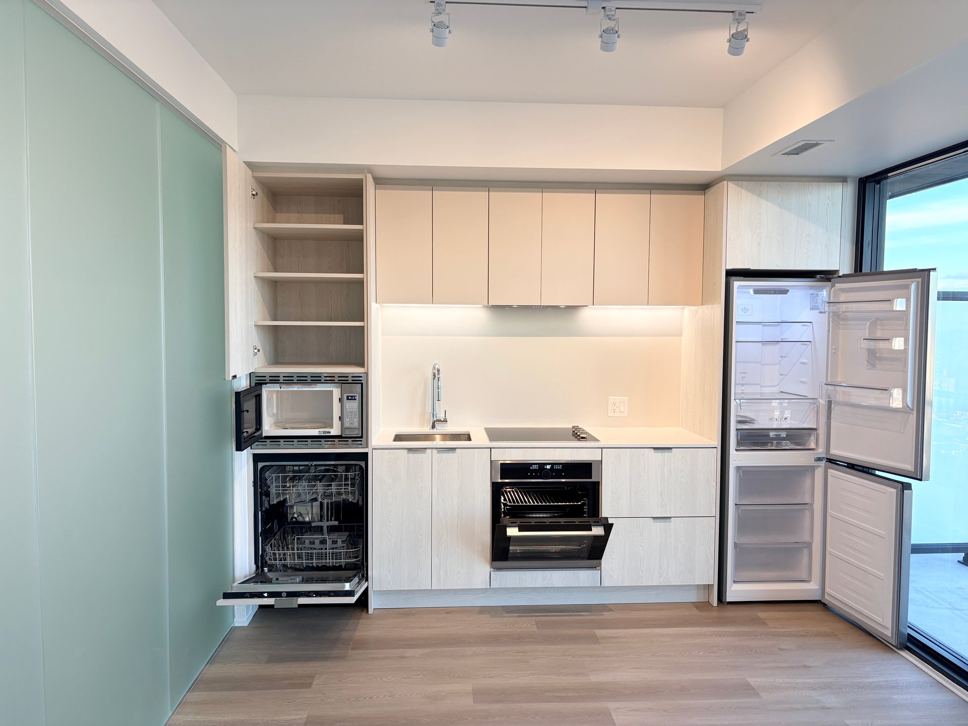 3009 Novar Road 1417