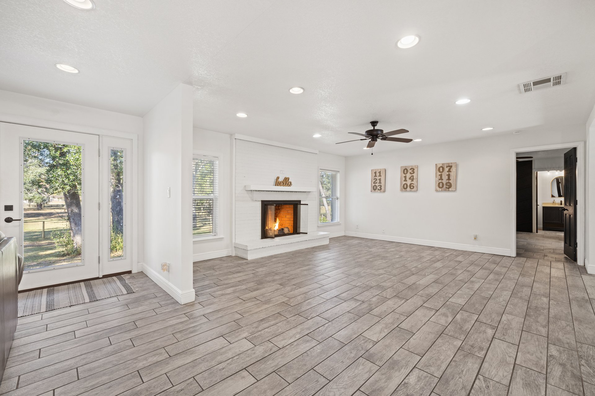 12414 FORT KING RD
