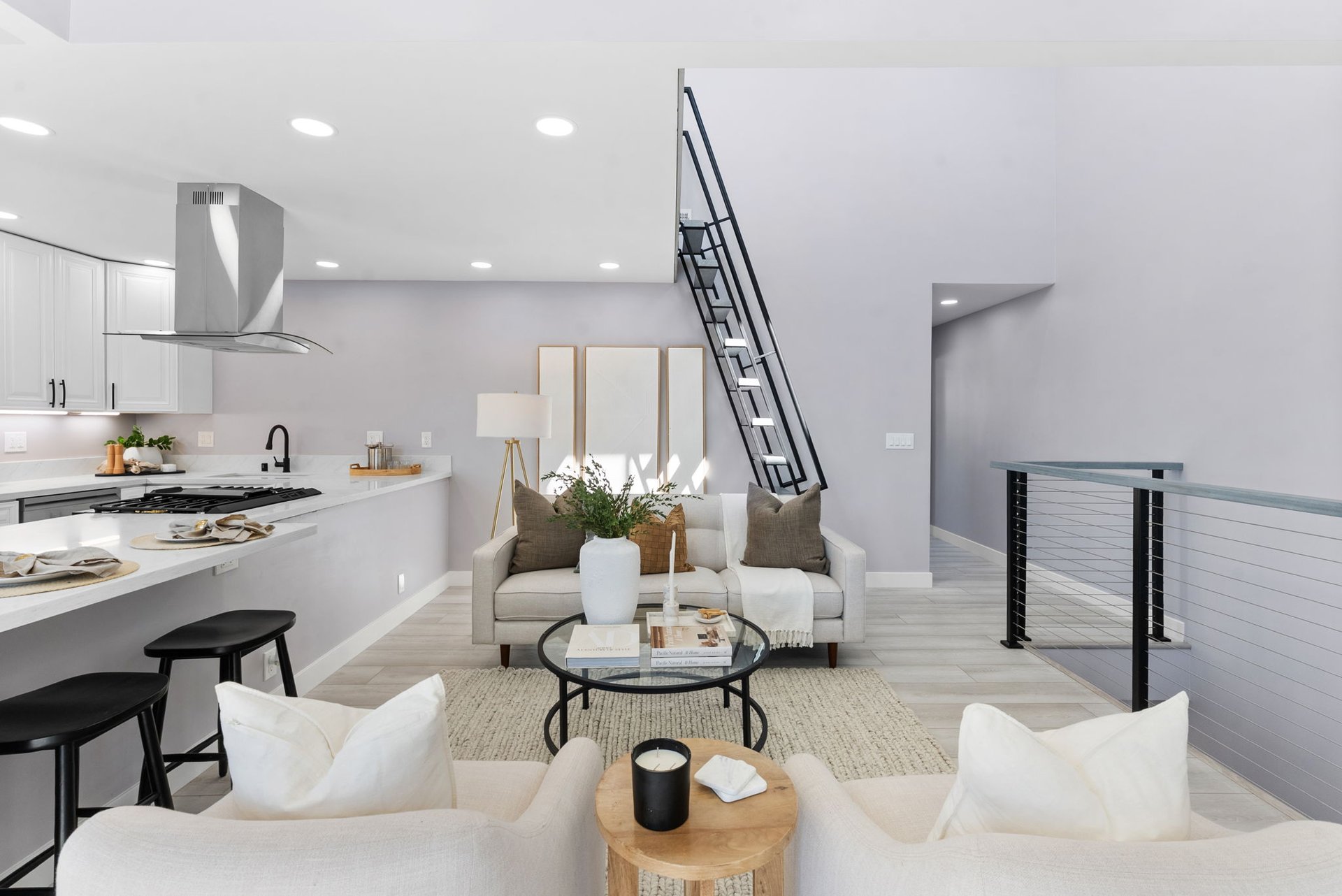 1413 La Salina St