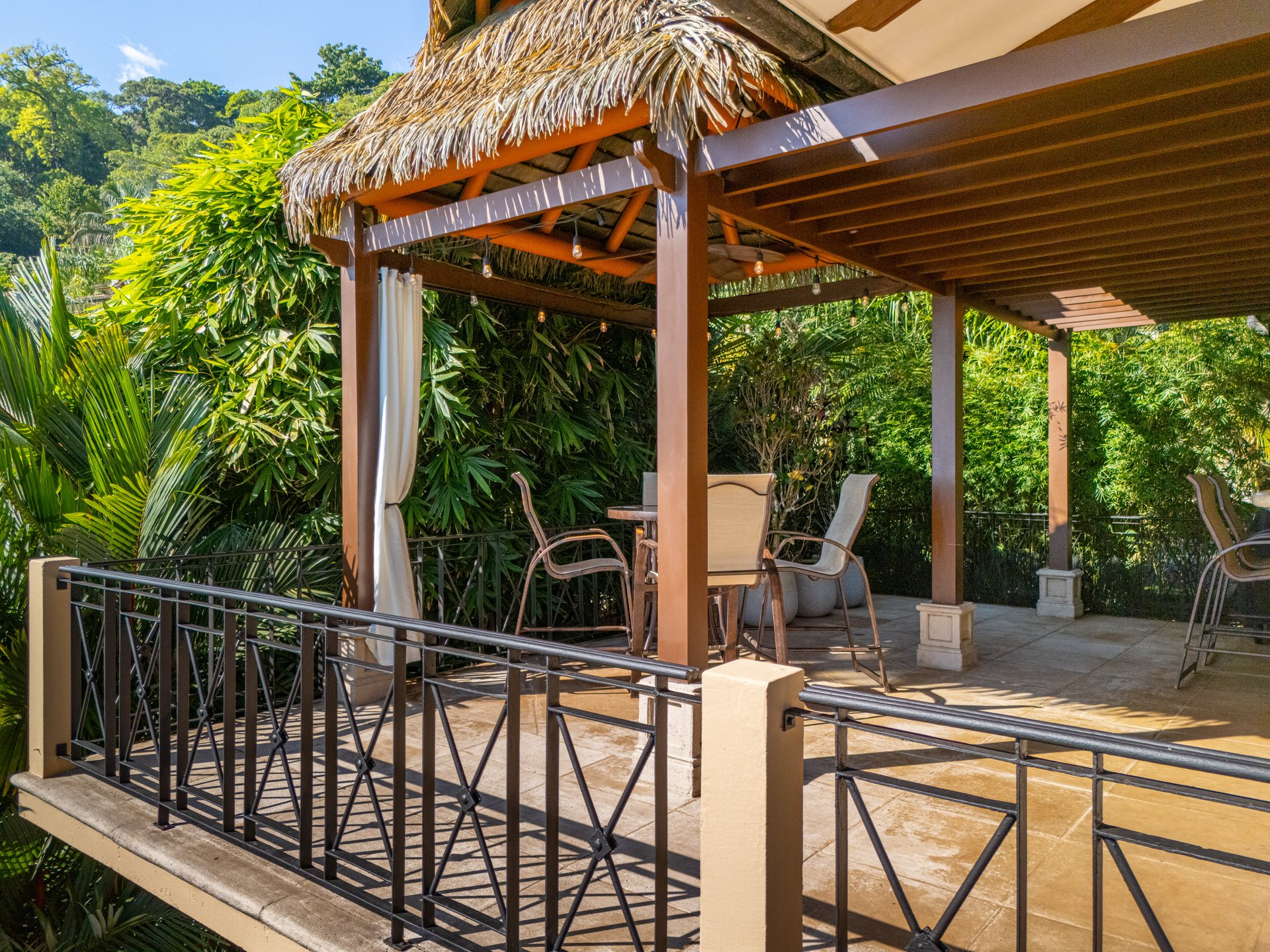 Canto Del Mar, Villa 3, Front Ridge Full Sunset Ocean and Jungle Views!