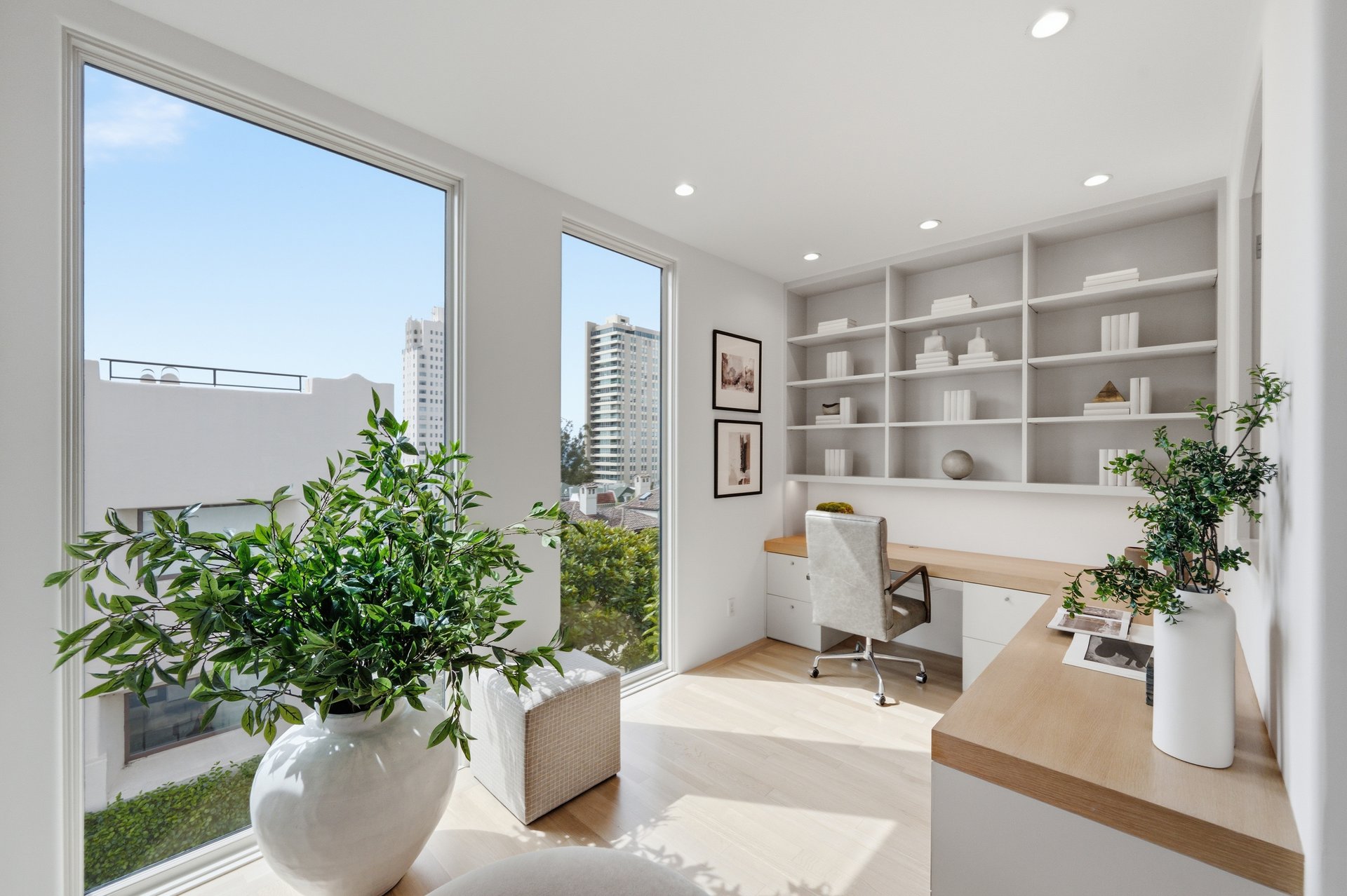 Midcentury Marvel Above Russian Hill