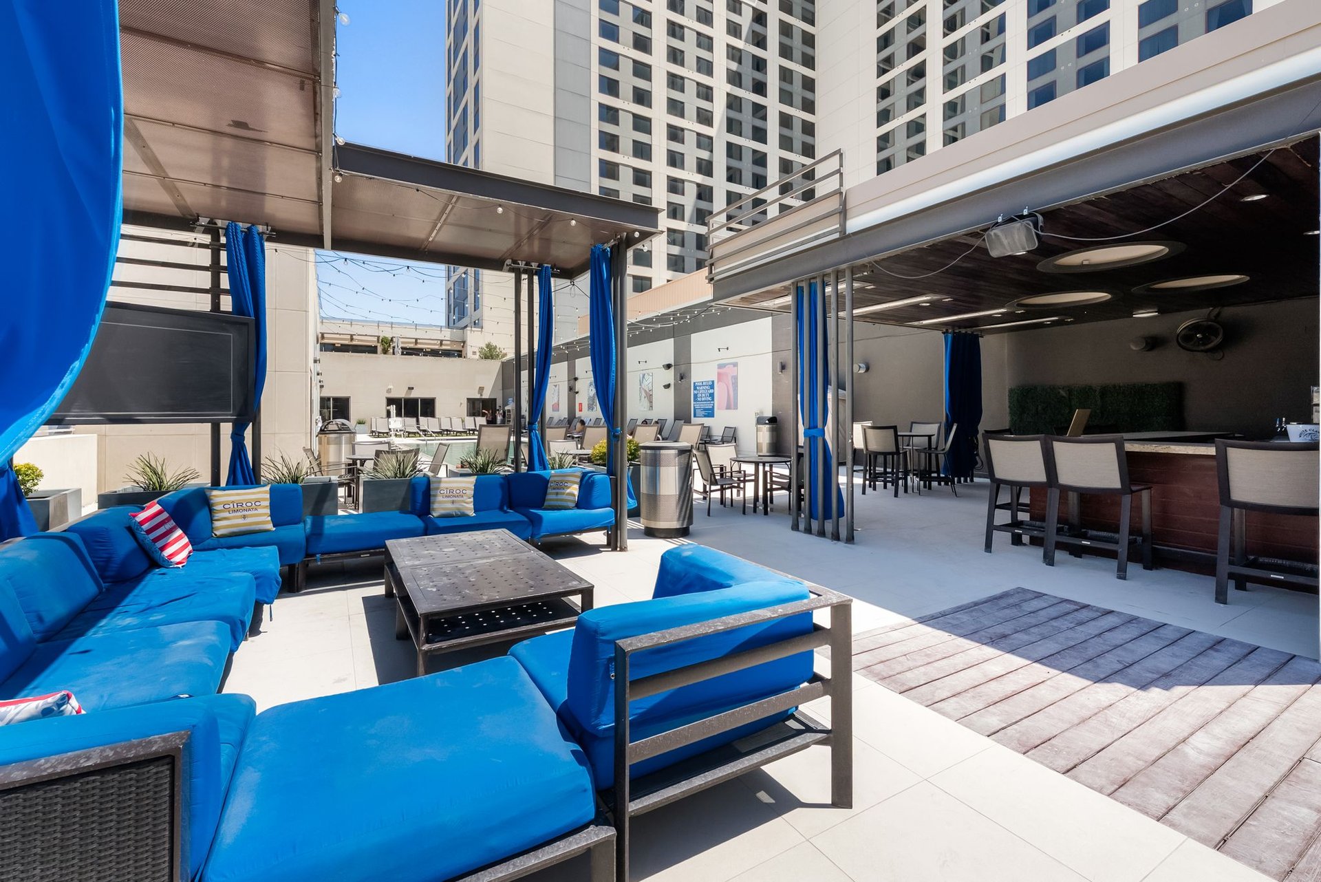 555 E 5th Street #3007