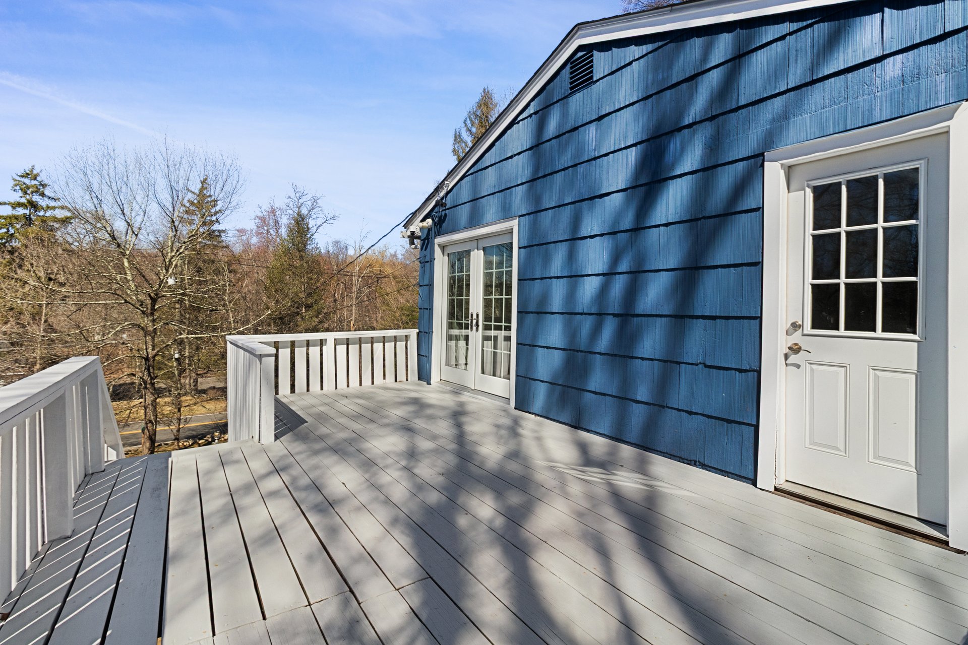 617 Saddle River Road