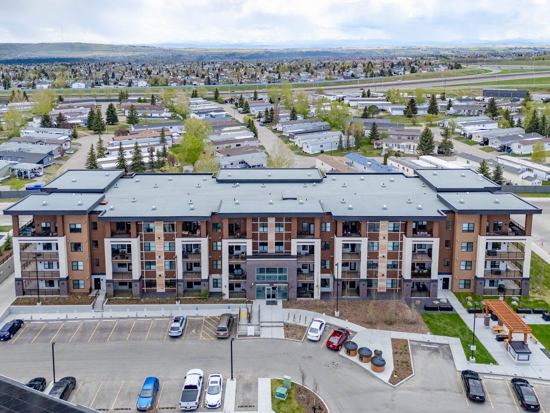 81 Arbour Lake View NW Unit: 1306
