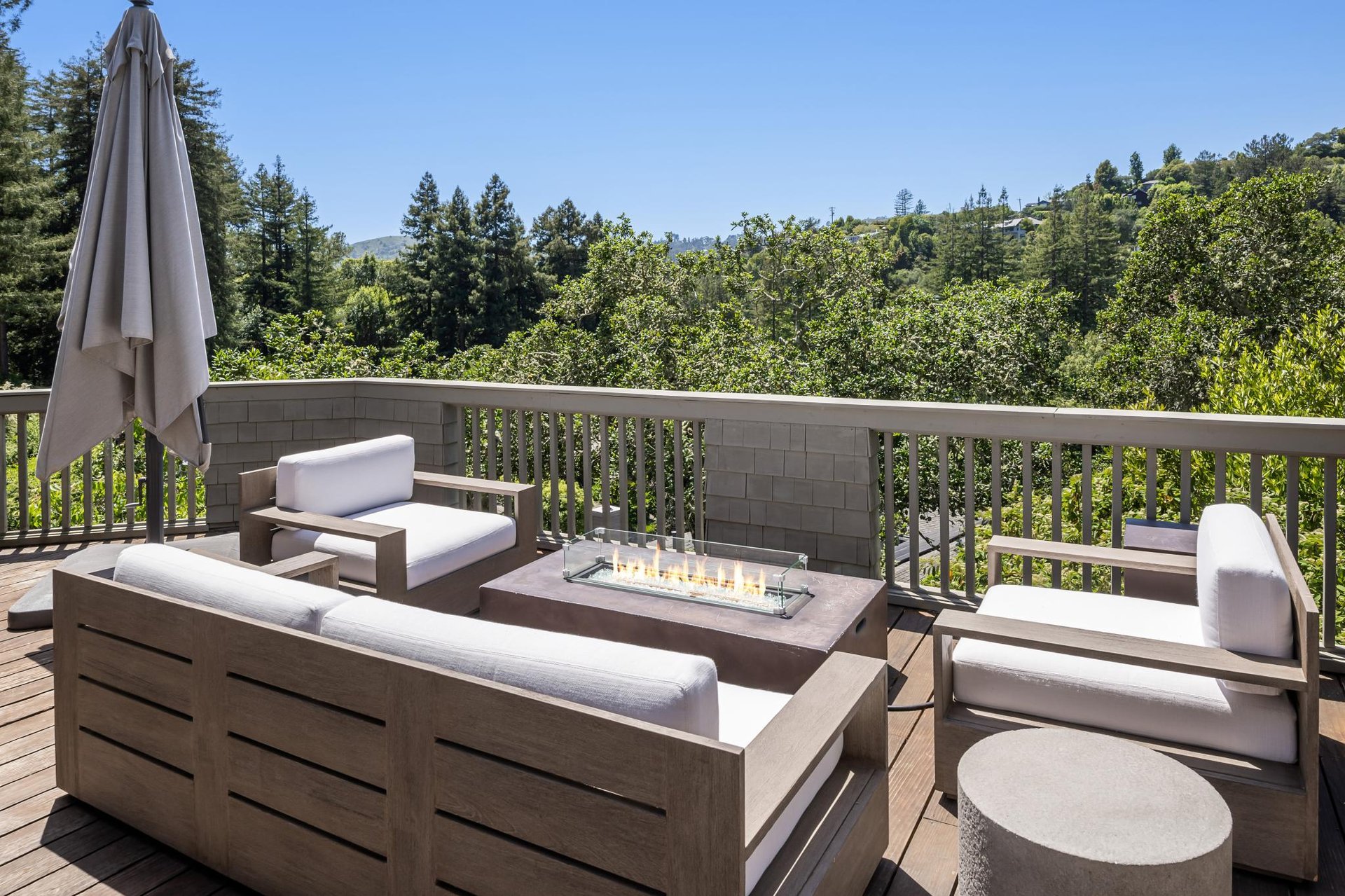 137 Del Casa Dr, Mill Valley