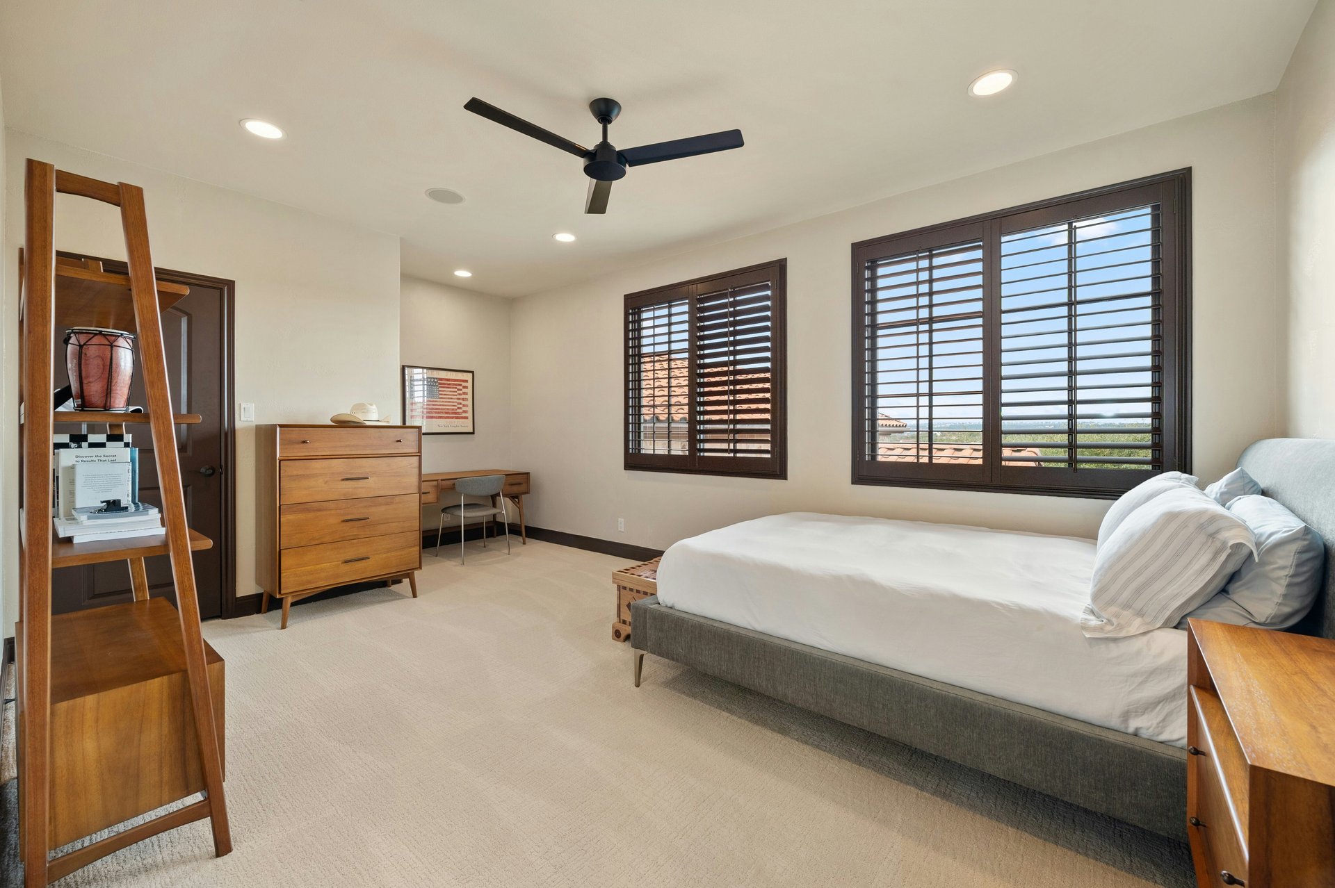 10213 Amwell Cove