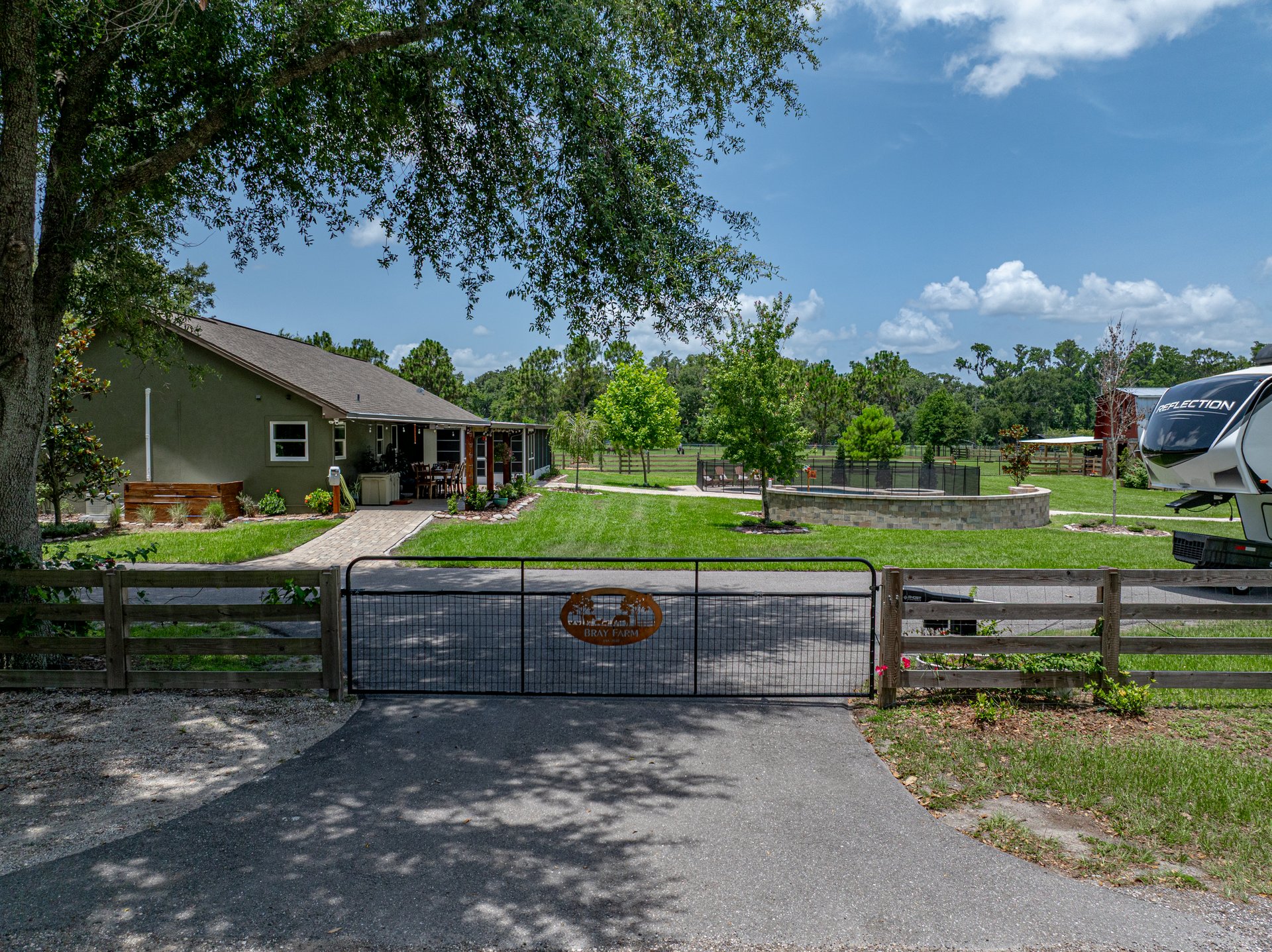 3412 ACE LN