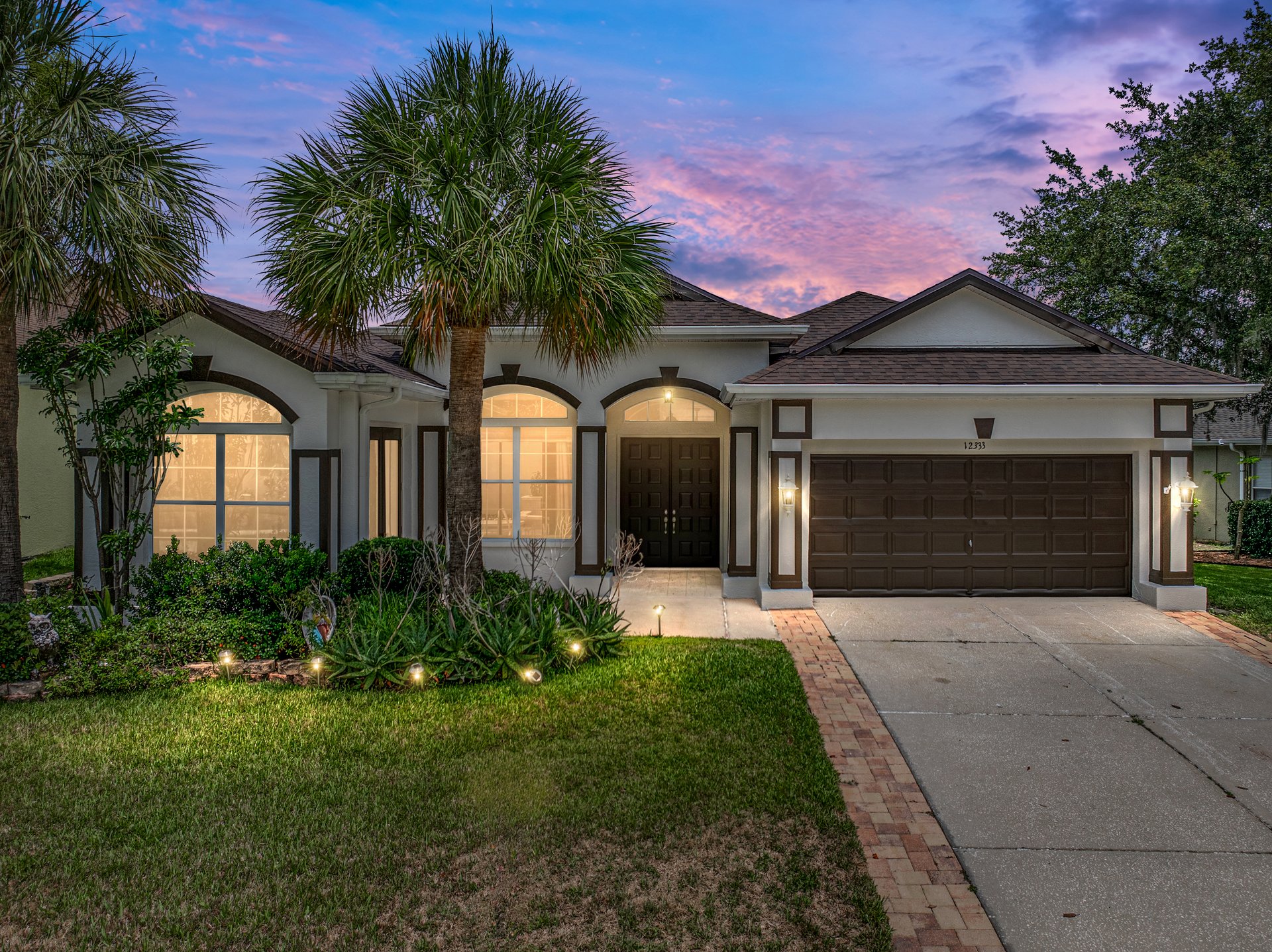 12333 WOODLANDS CIR