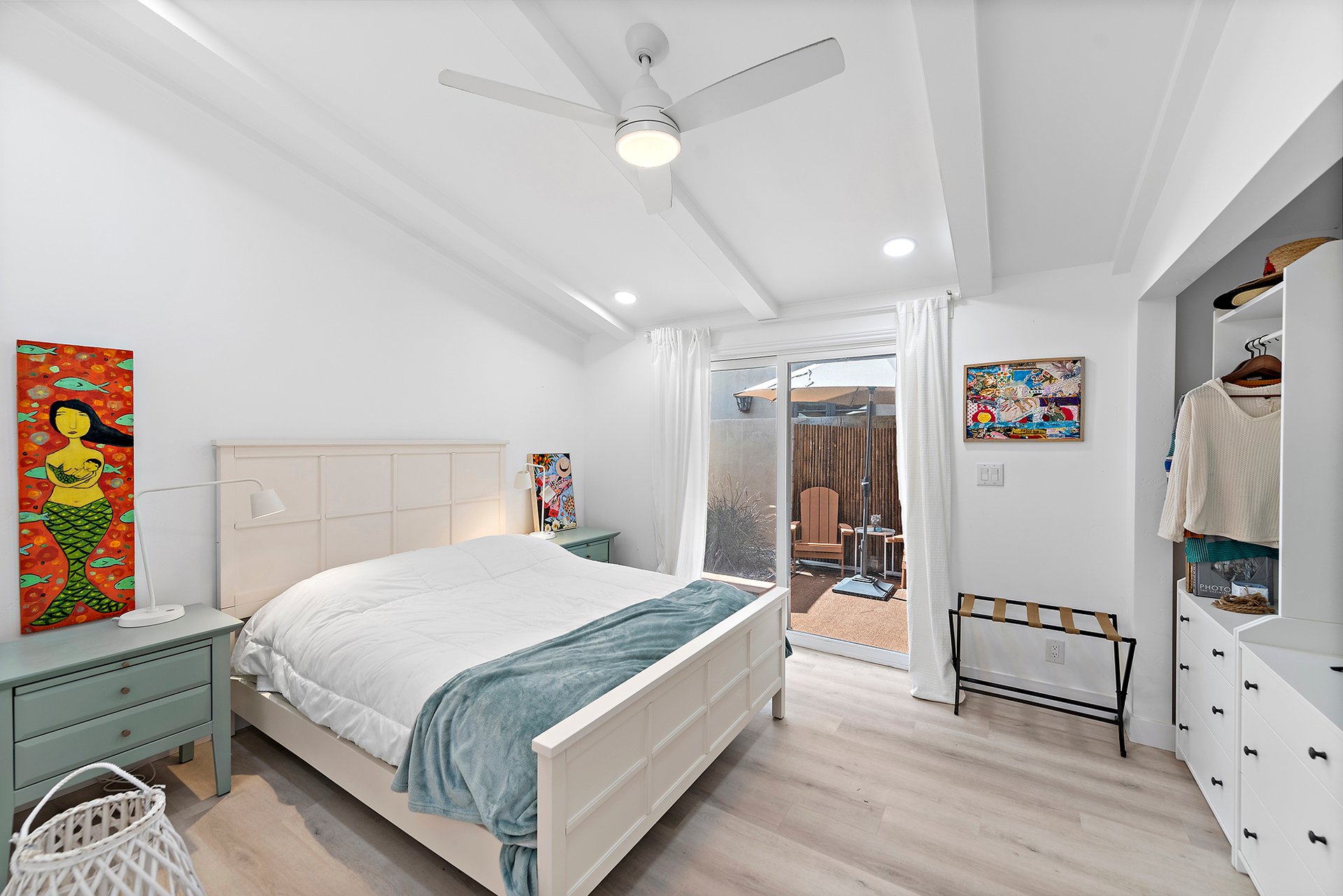 1880 N El Camino Real 47