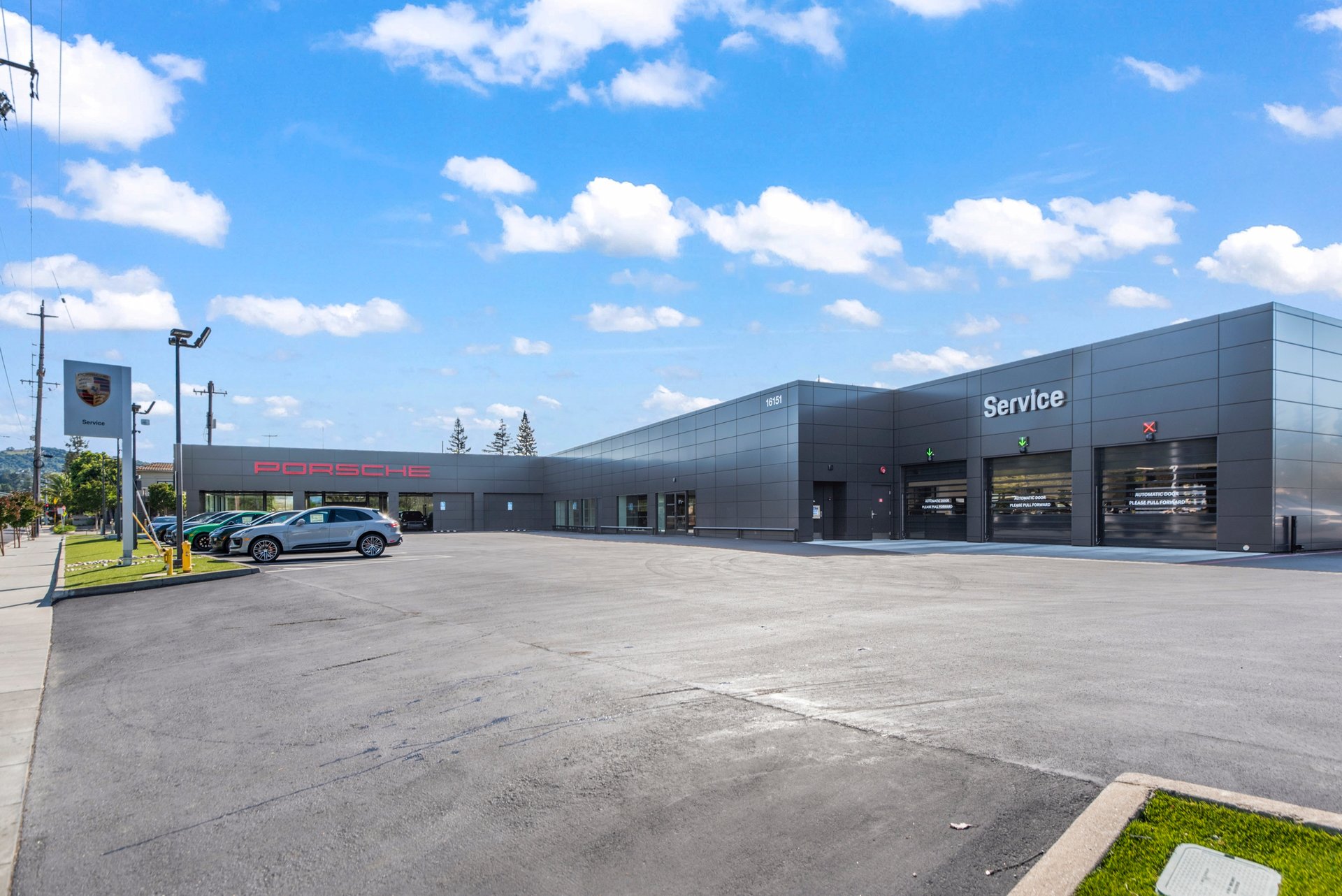 Los Gatos Porsche & Luxury Cars - Trophy NNN Leased Investments