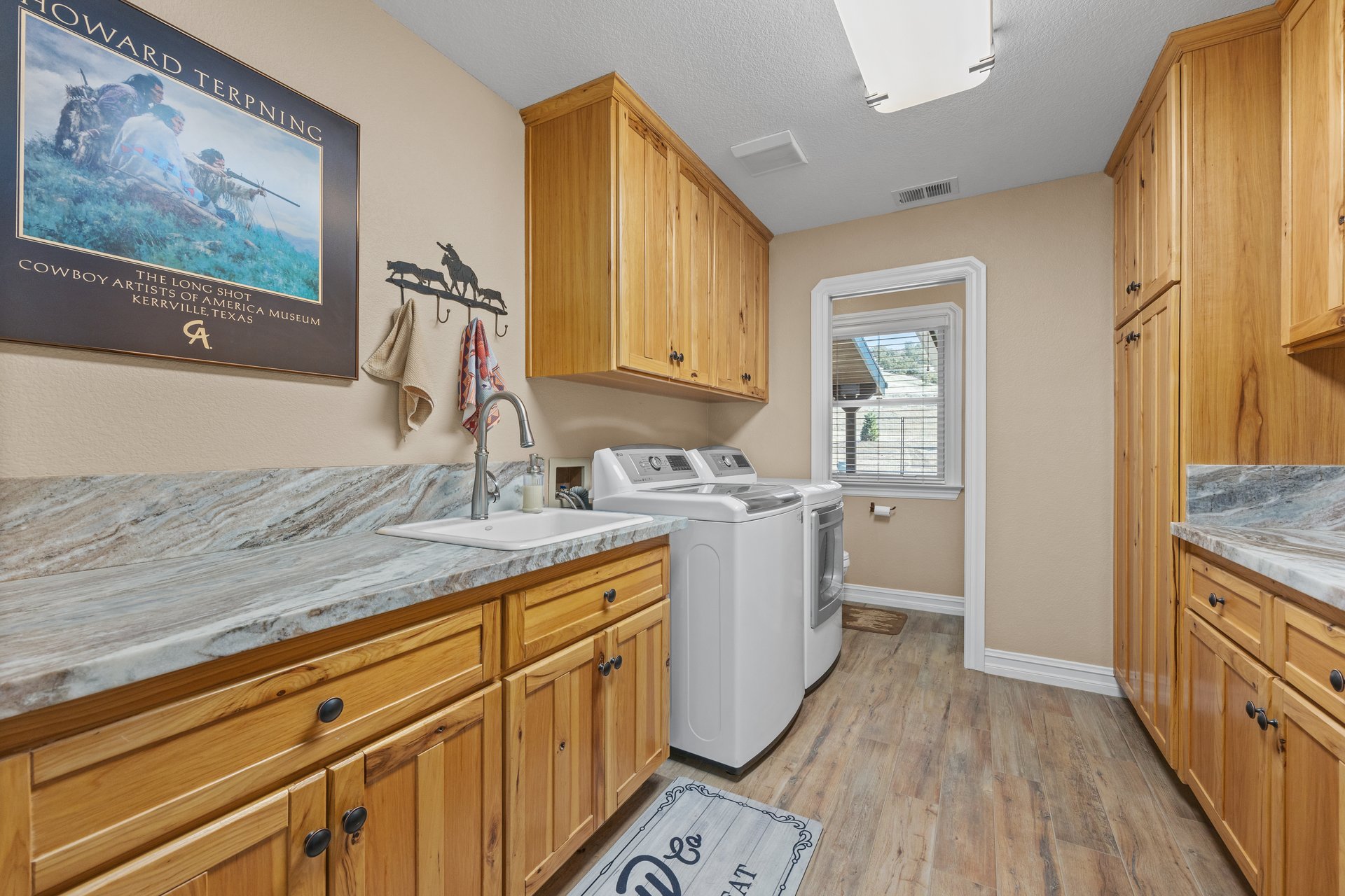 Equestrian Estate in Bear Valley Springs: 25820 Skyline Drive