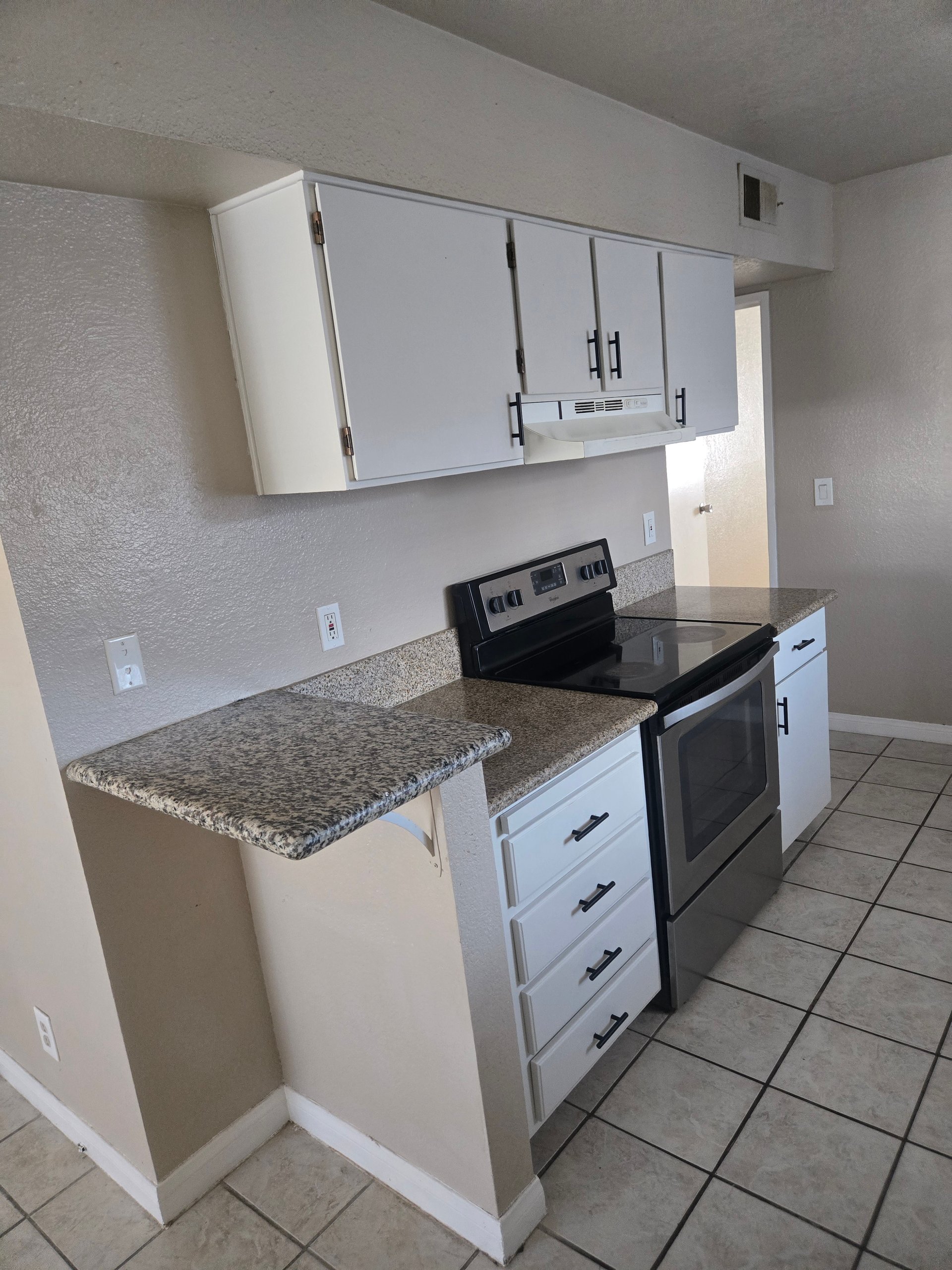 33 Gold Bar Court #D, Las Vegas, NV 89110
