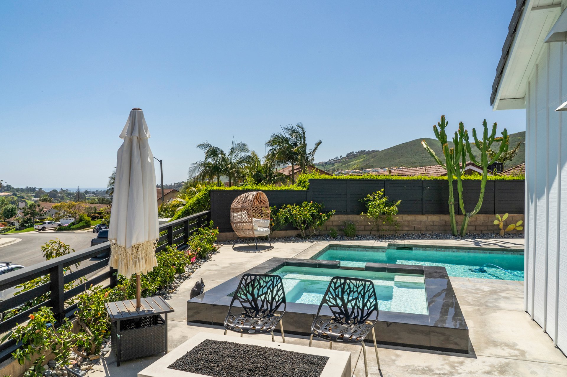 2930 Estancia
