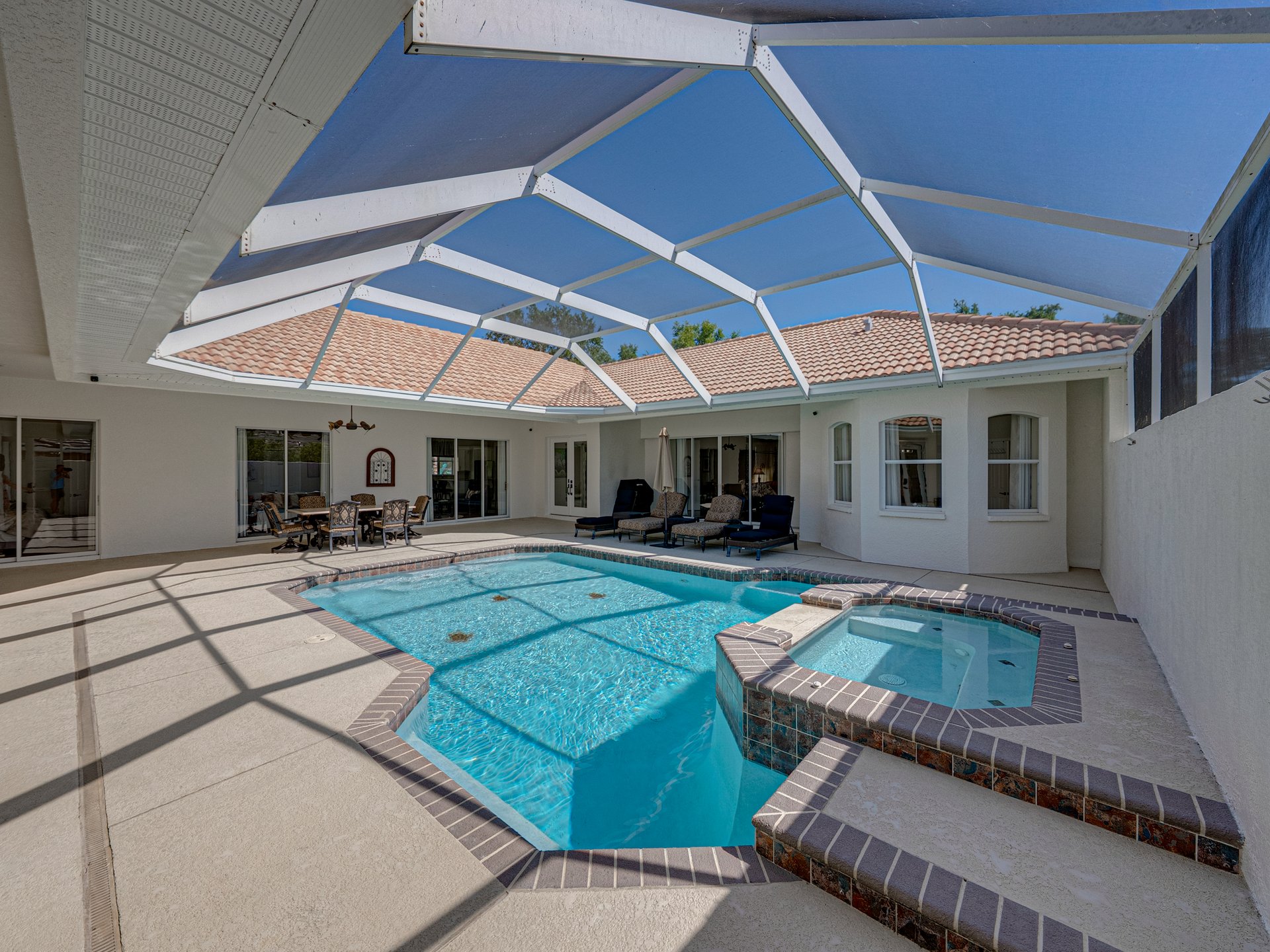 12902 GRAND TRAVERSE DR