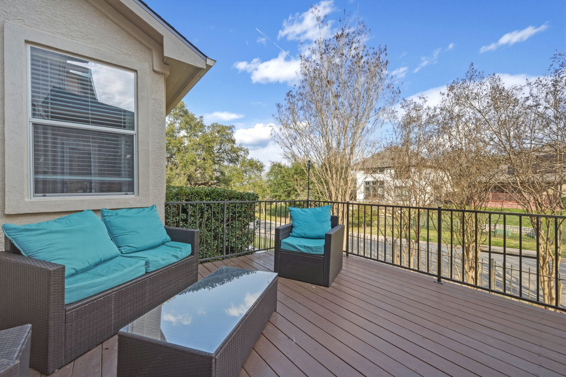 Elegantly Updated Lakeway Retreat w/ New Roof