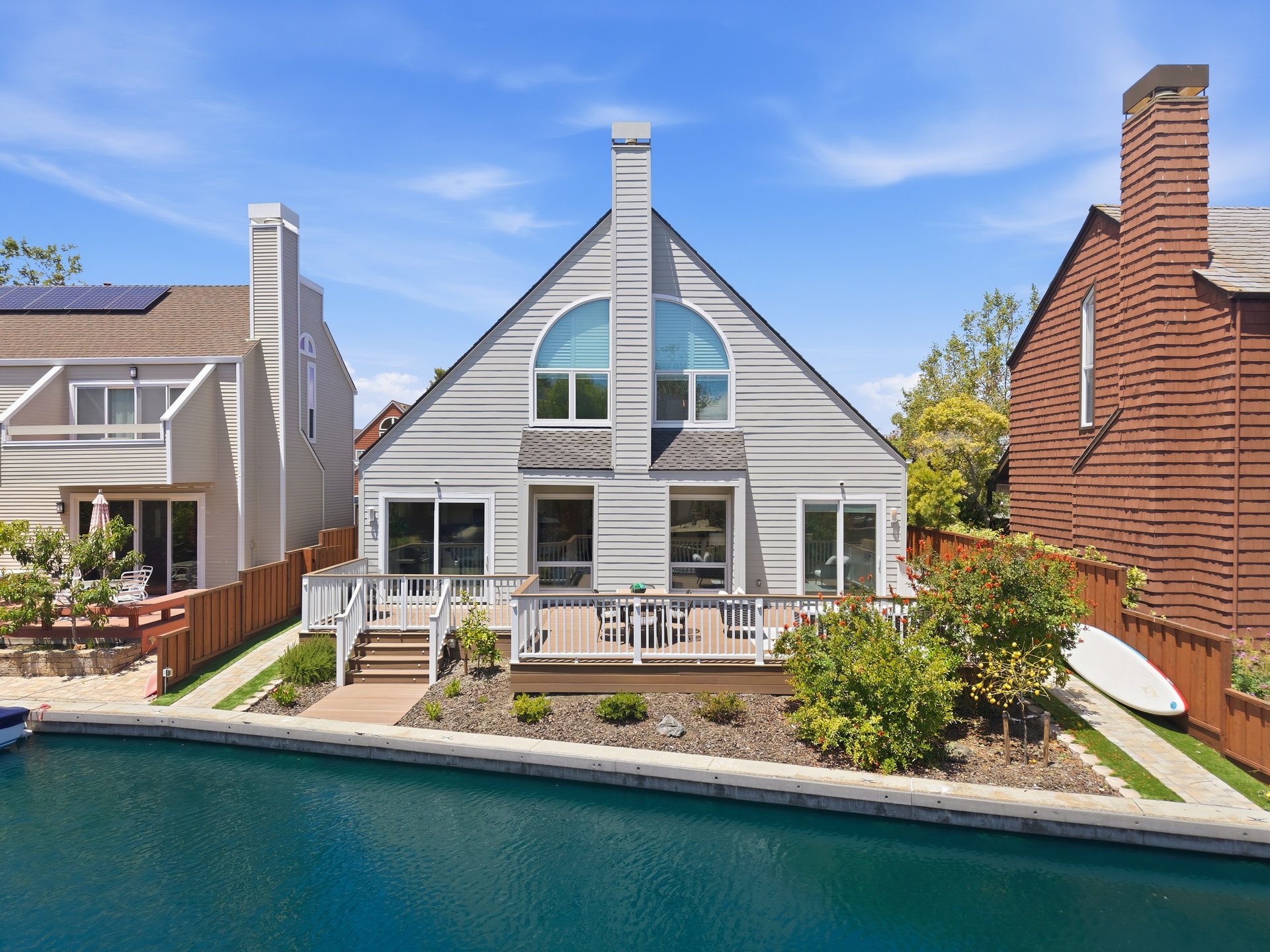 609 Waterbury Lane