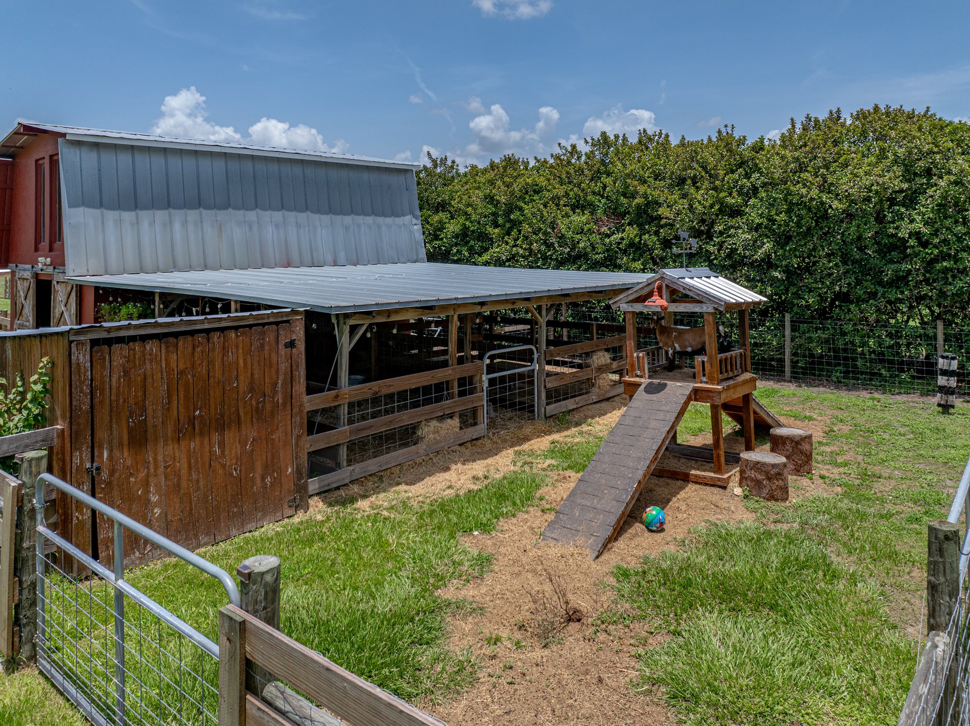 3412 ACE LN