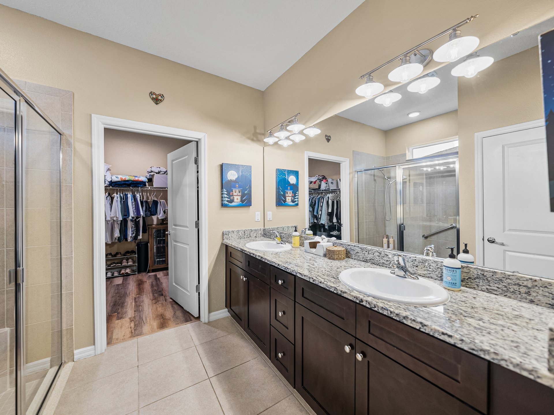 12615 EASTPOINTE DR