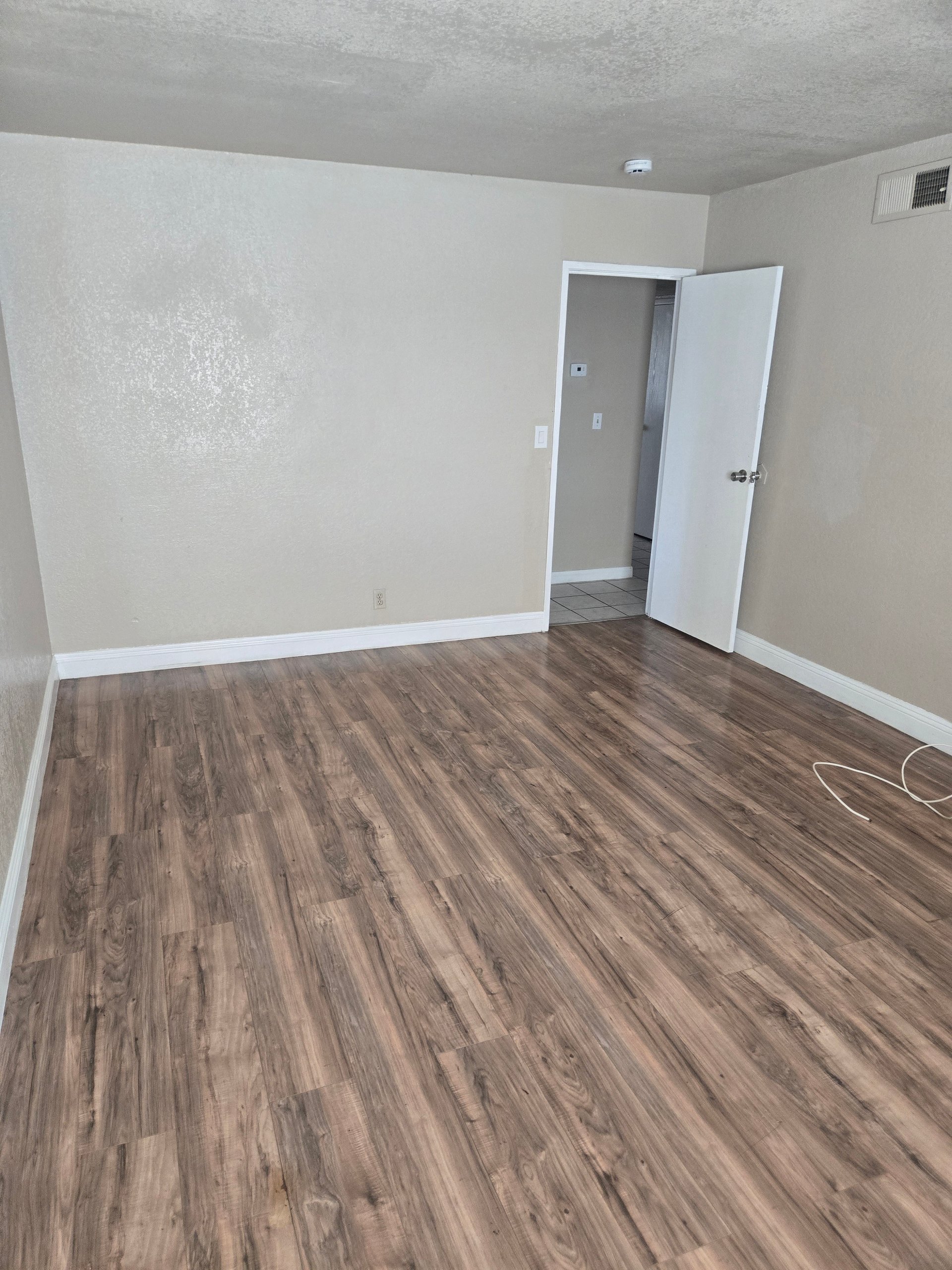 33 Gold Bar Court #D, Las Vegas, NV 89110