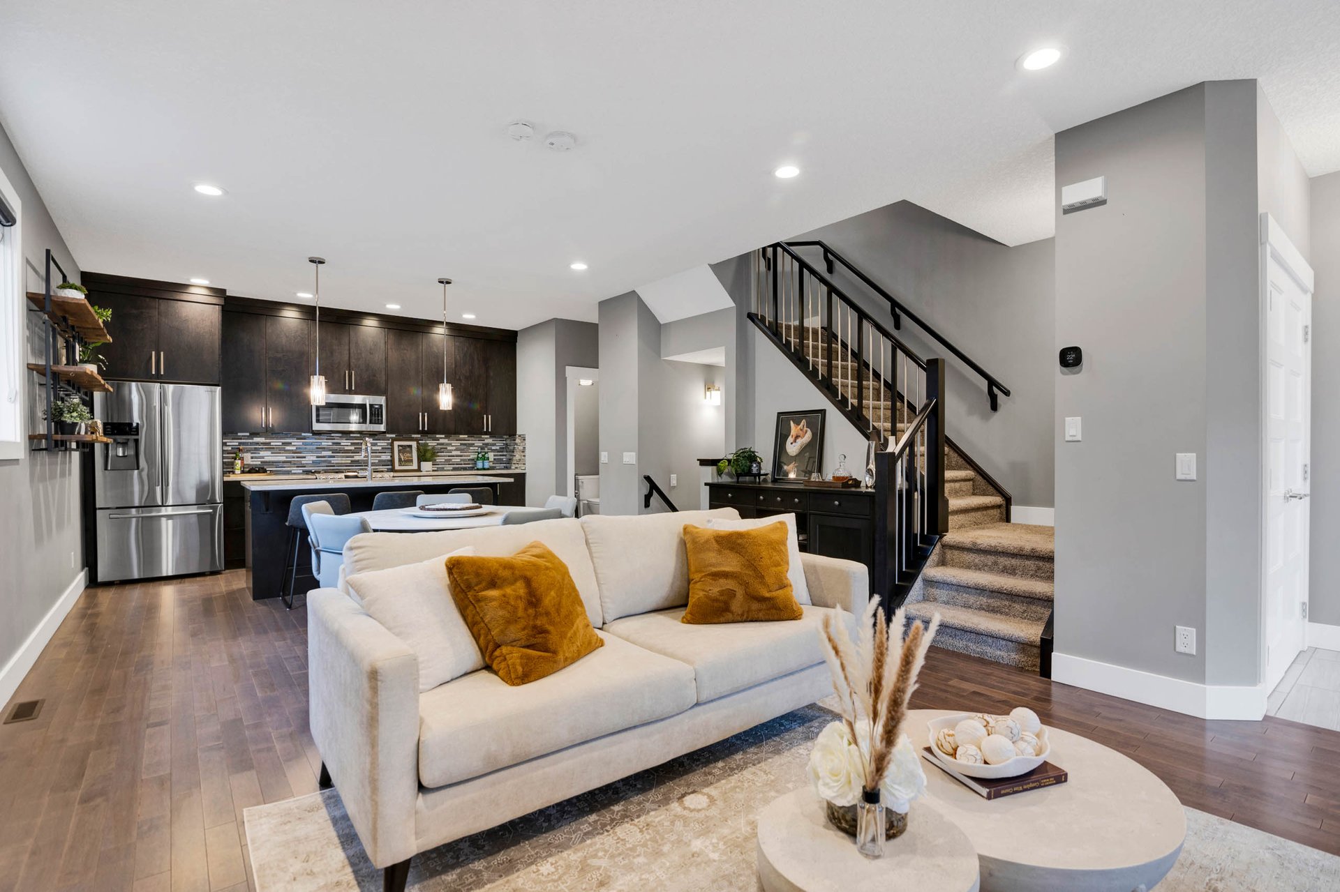 2816 34 Street SW Unit: 1