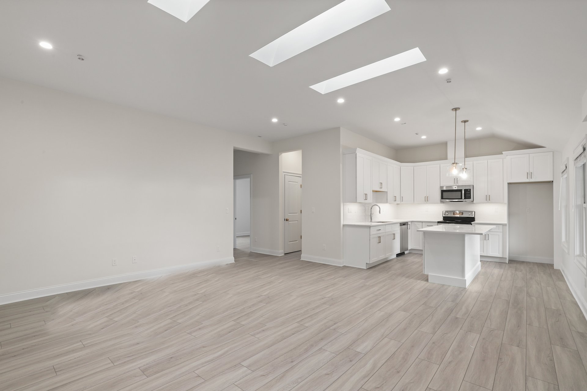225 Katonah Avenue Unit: 2