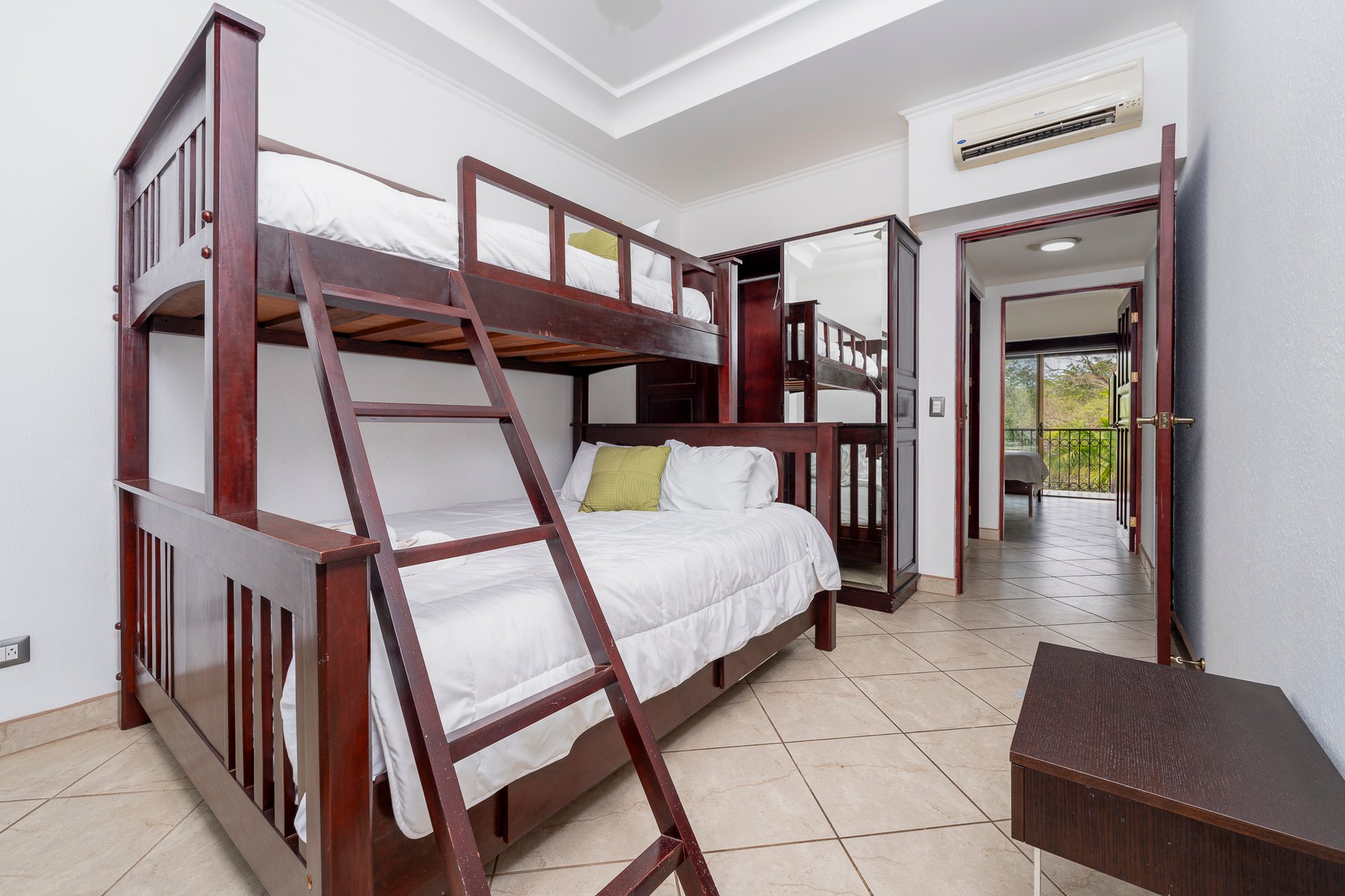 The Oaks #90 | Turnkey 2-Bedroom Condo Near Tamarindo