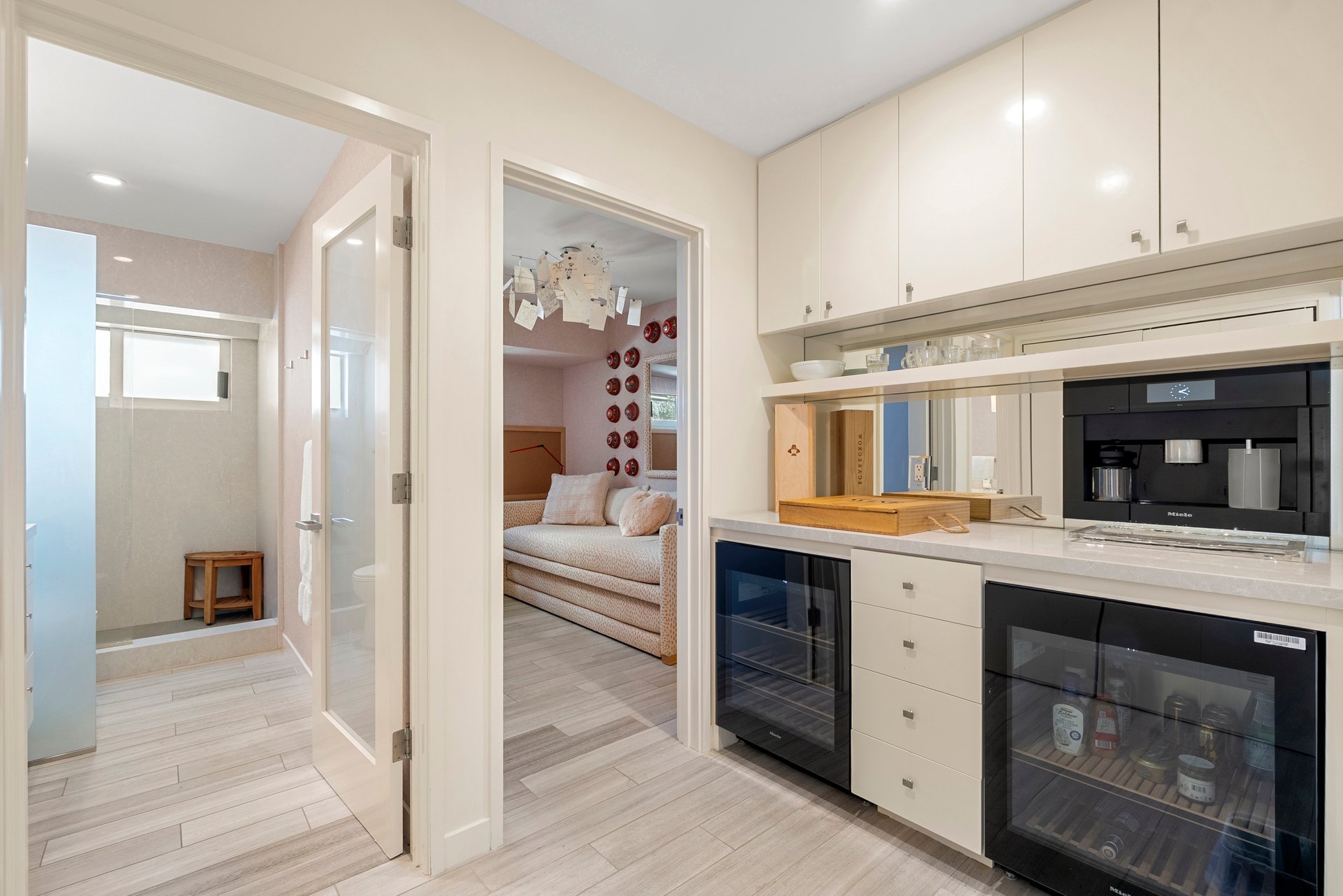 1364 Angelo Dr, BHPO