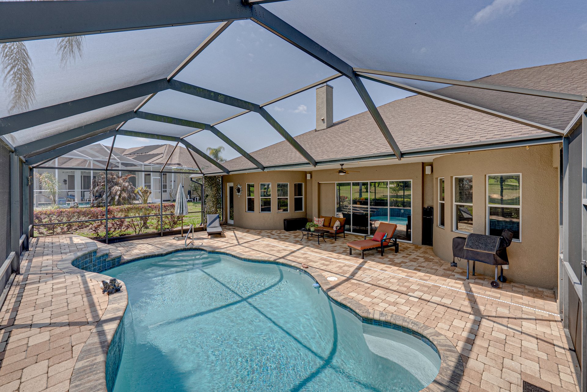 13304 THOROUGHBRED DR