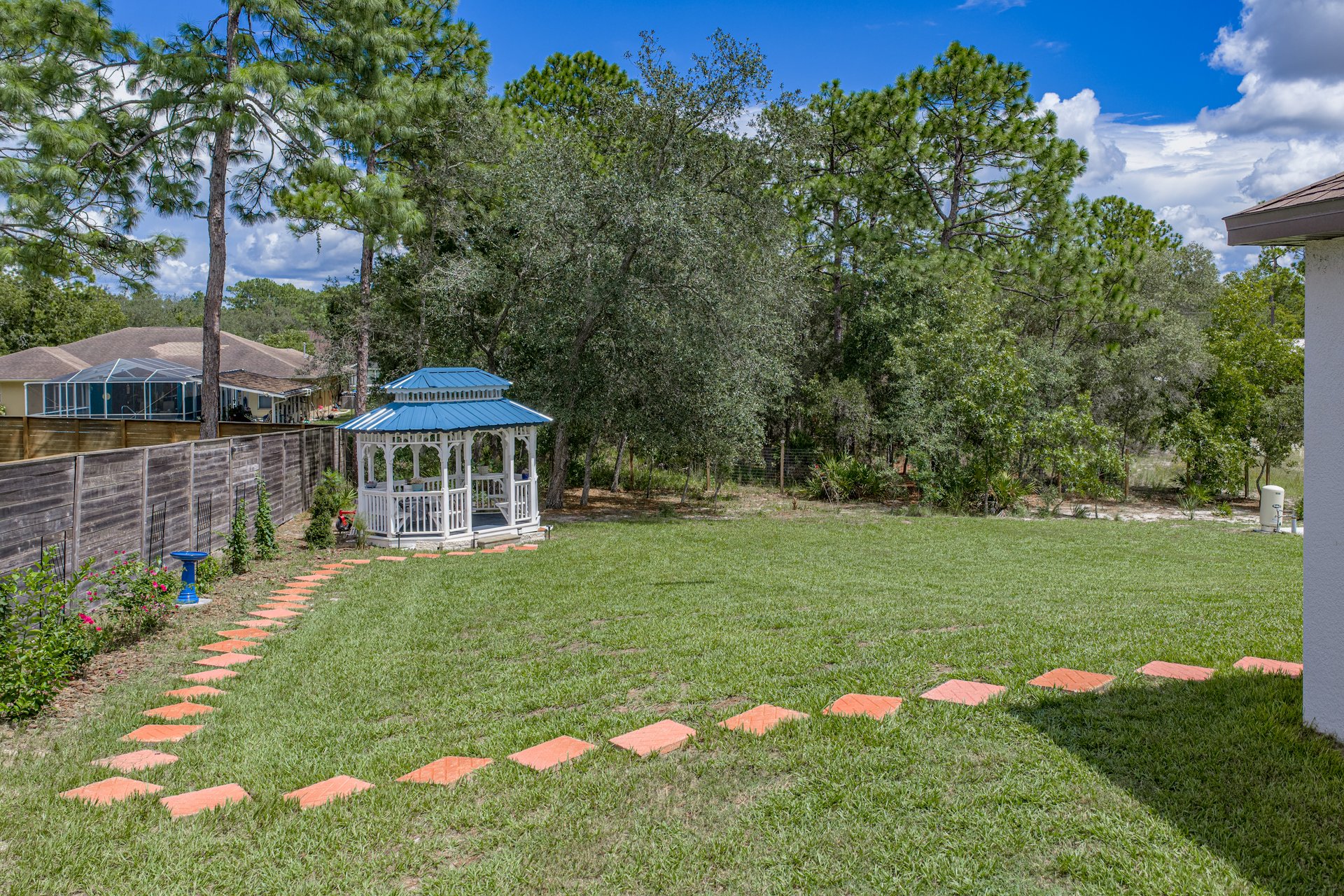 8170 Nordica Road