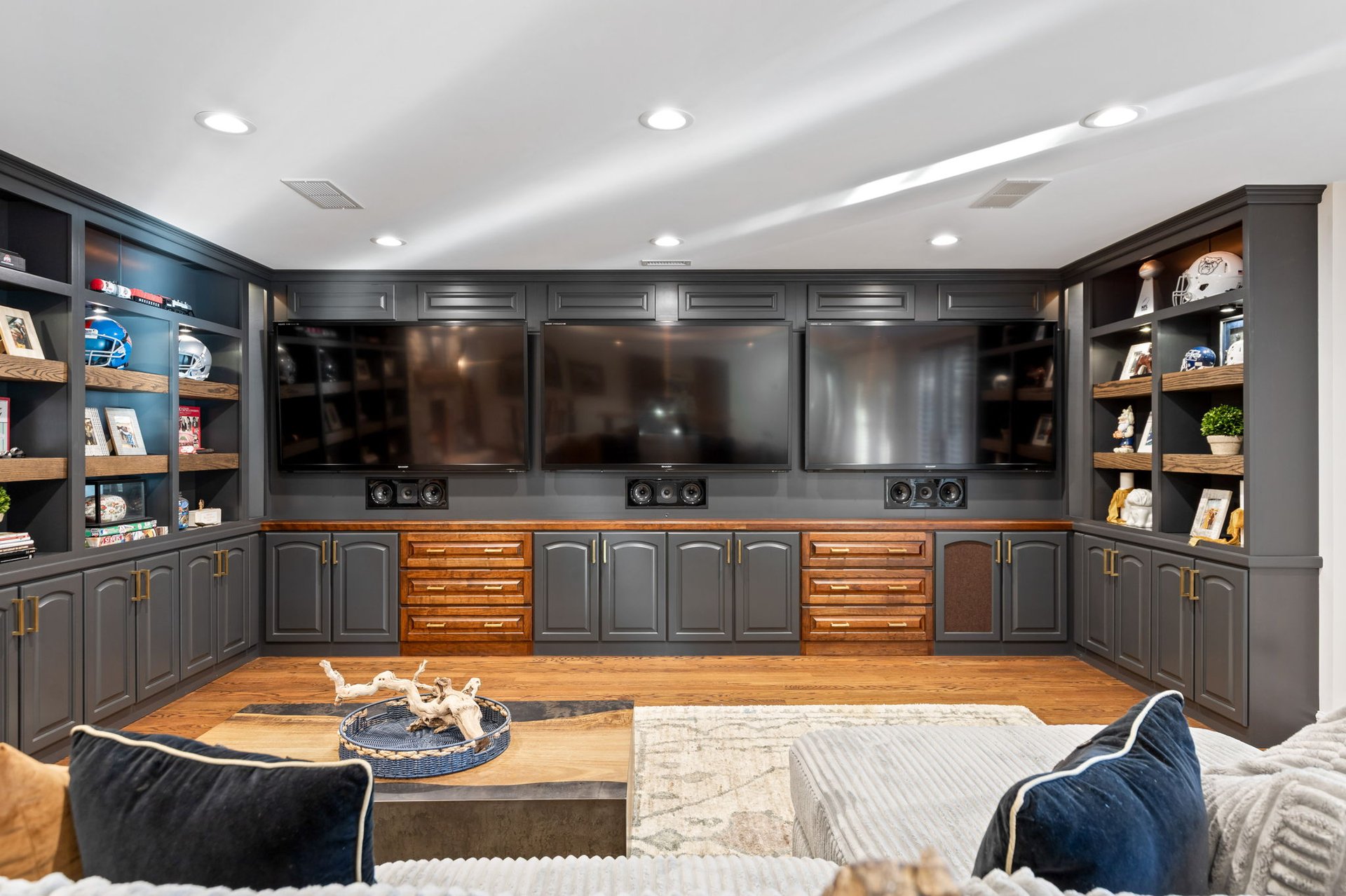 24 Williamsburg Estates Drive