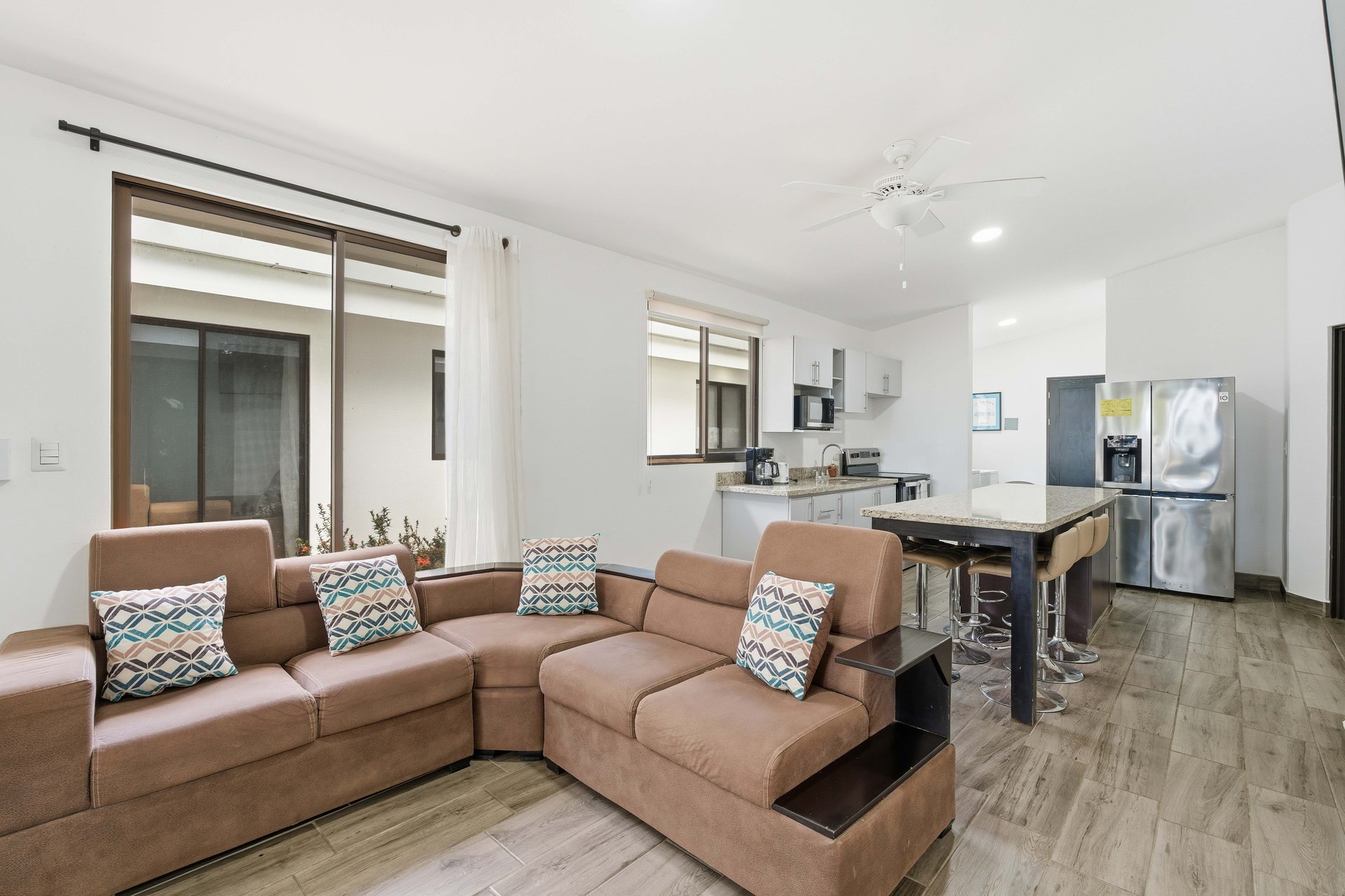 Three Mermaids | Beachfront 10-Bedroom Pod-Style Residence with Pool in Playa Flamingo