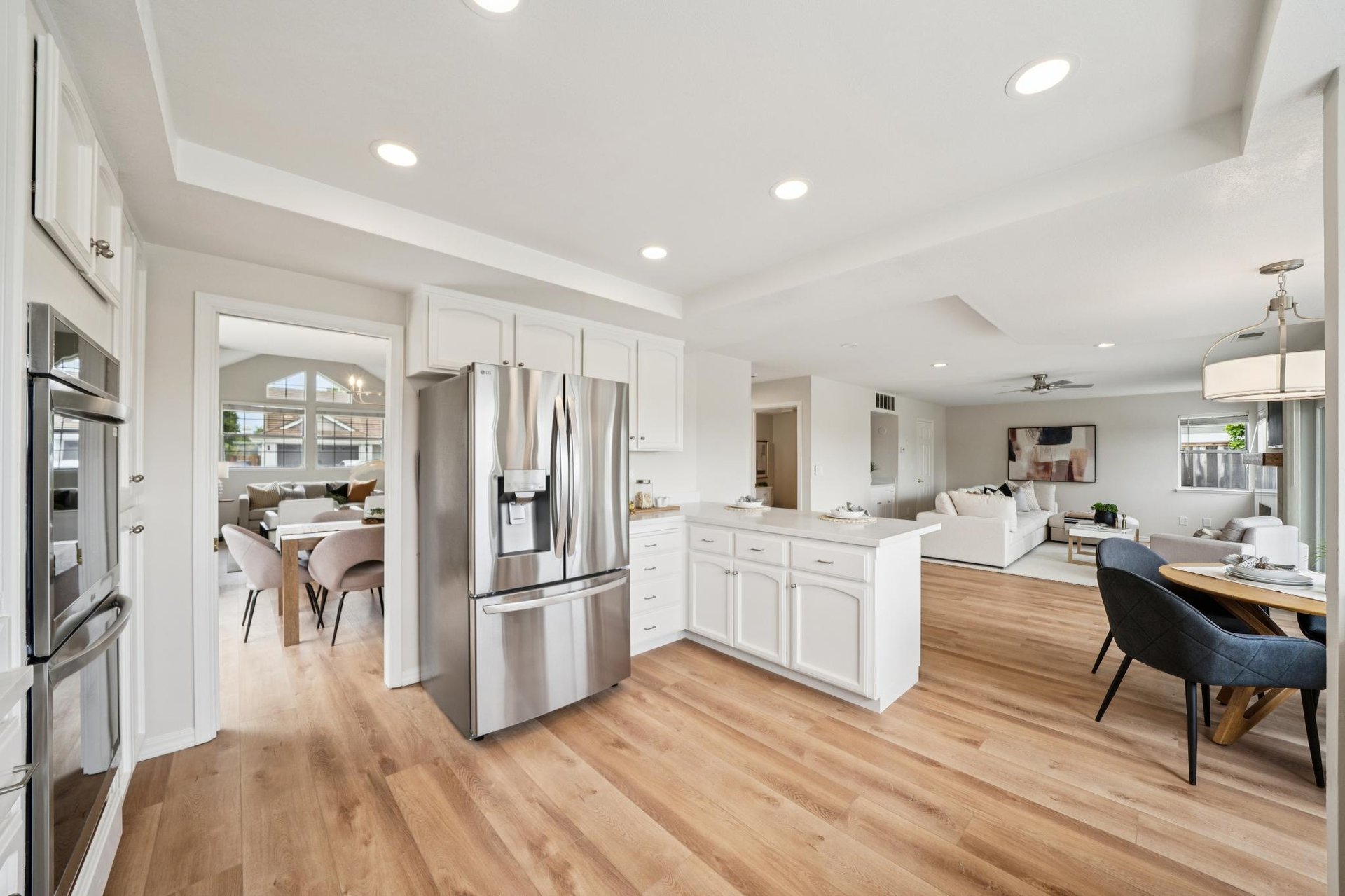 5075 Monaco Dr.
