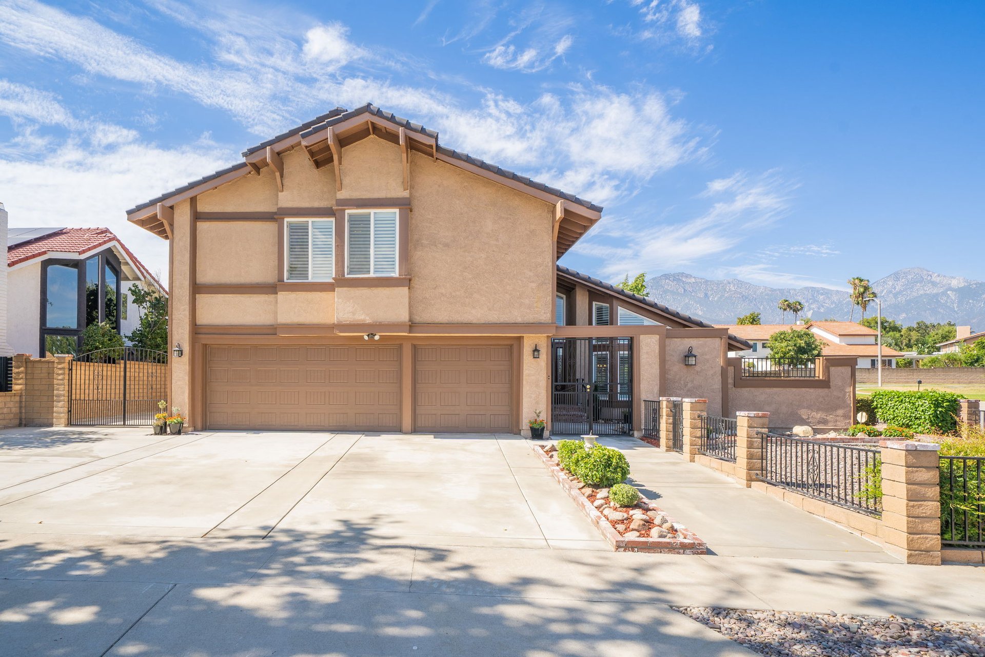 1525 Bridget Court