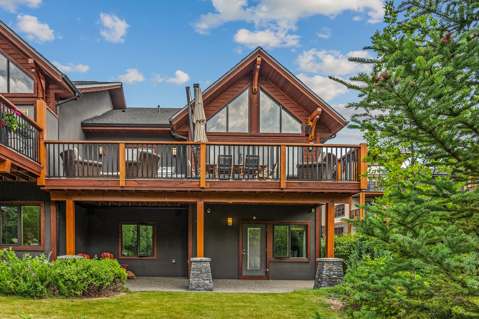 19 Creekside Mews