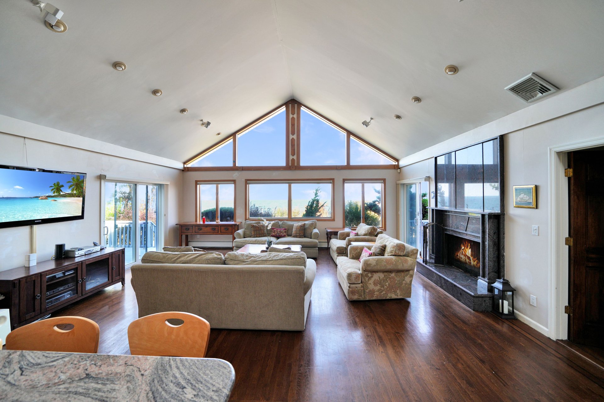 430 Salt Marsh Ln