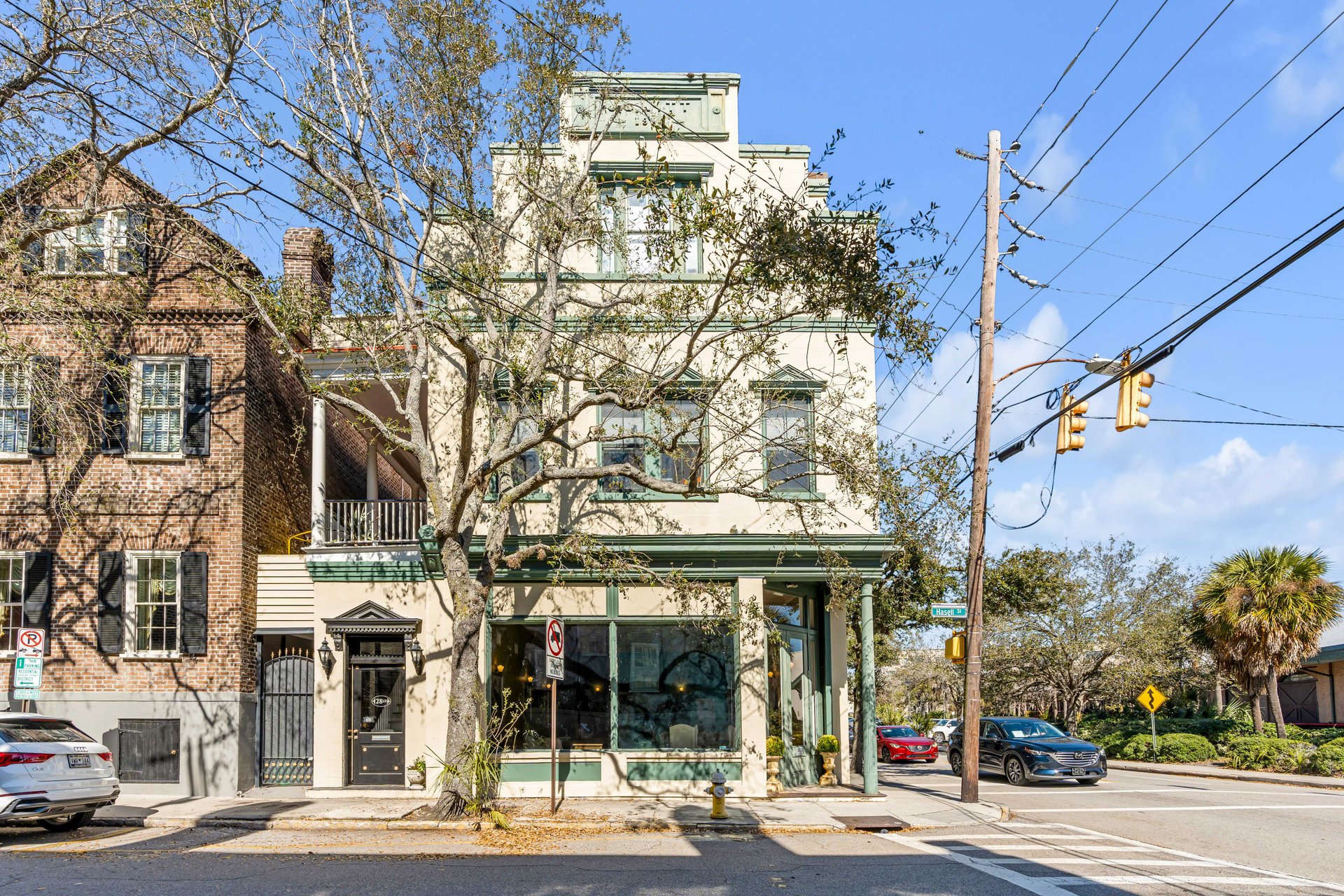Hasell Street Retail/Office Lease