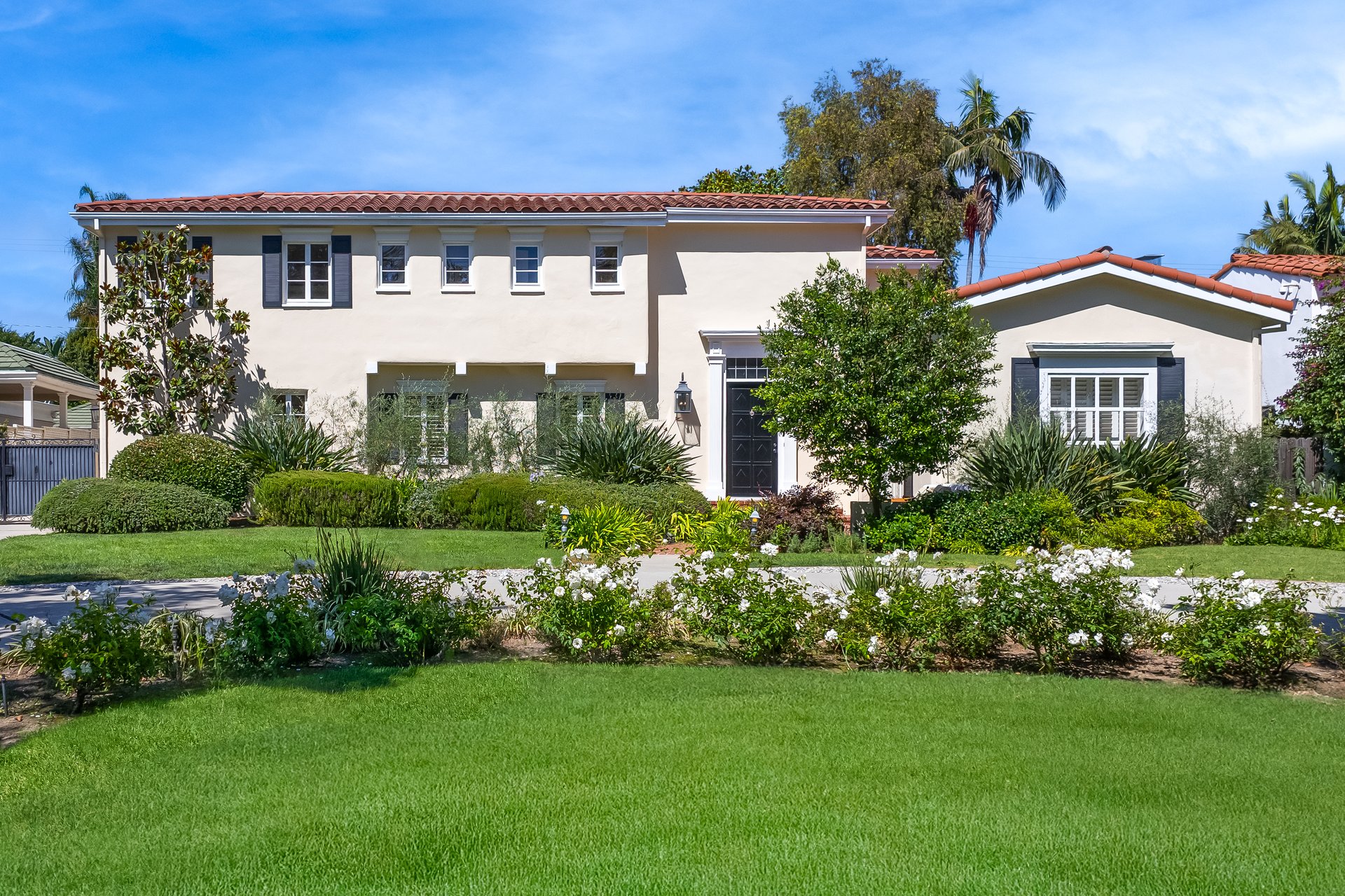 712 Walden Dr, Beverly Hills