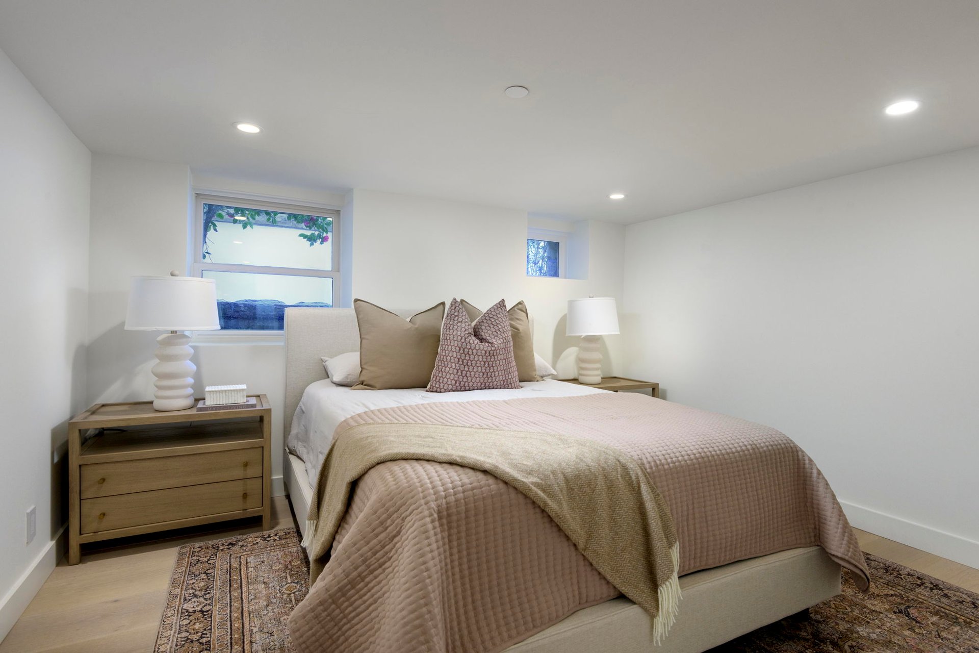 145 Butterfly Ln, Santa Barbara