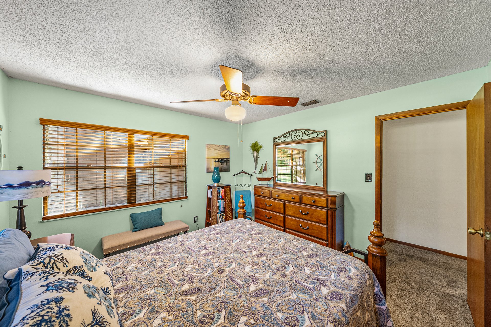11045 FORT KING RD