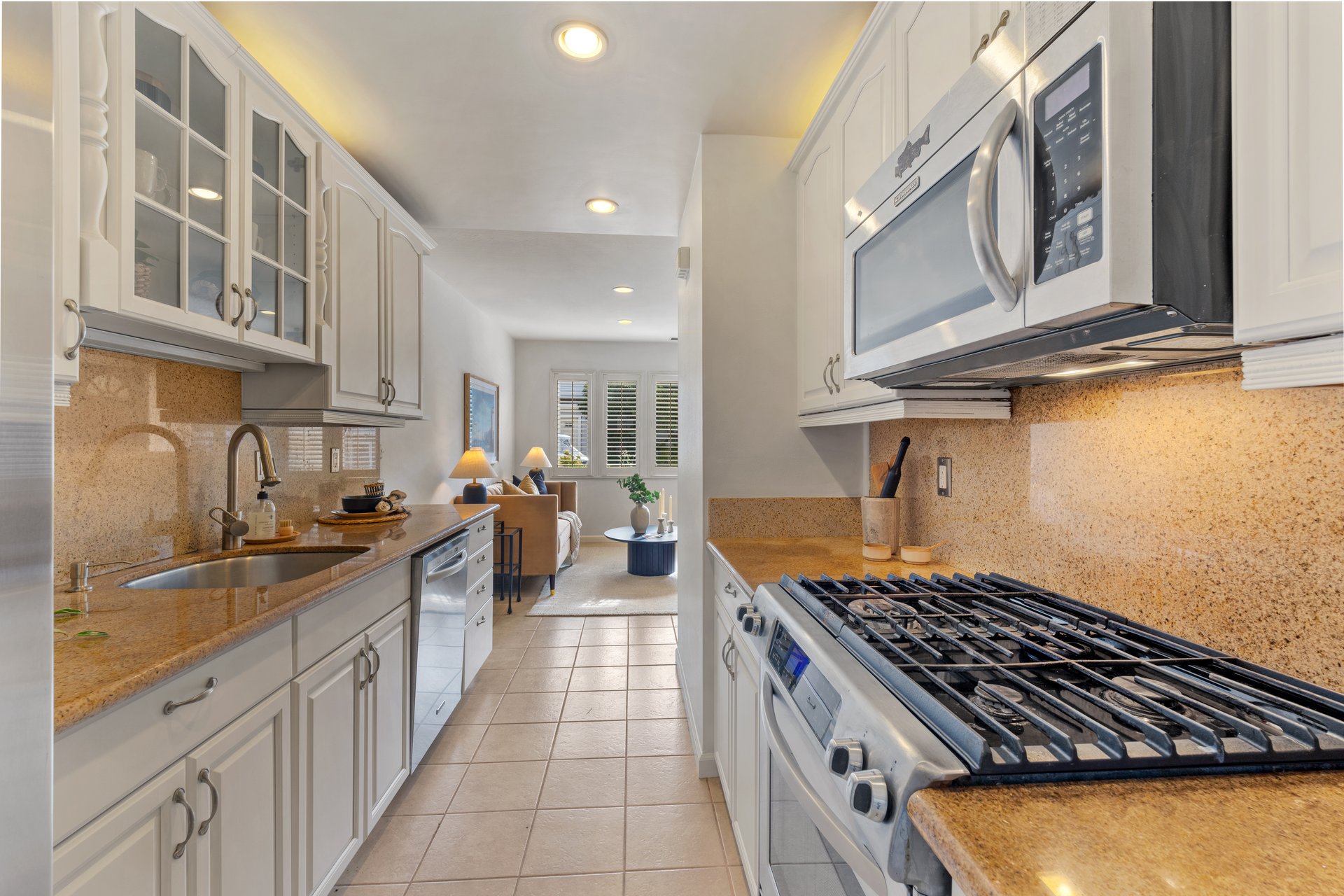 Private and Inviting Townhome