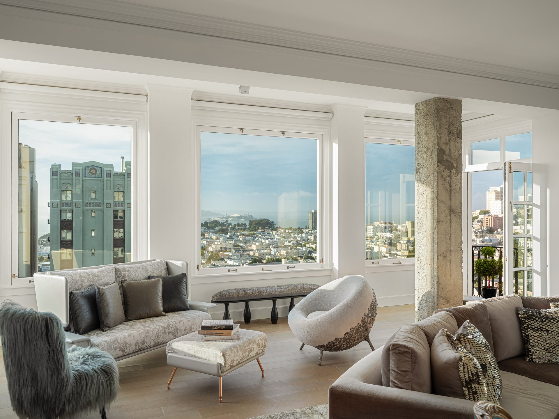 Magnificent Apartment at The Heights