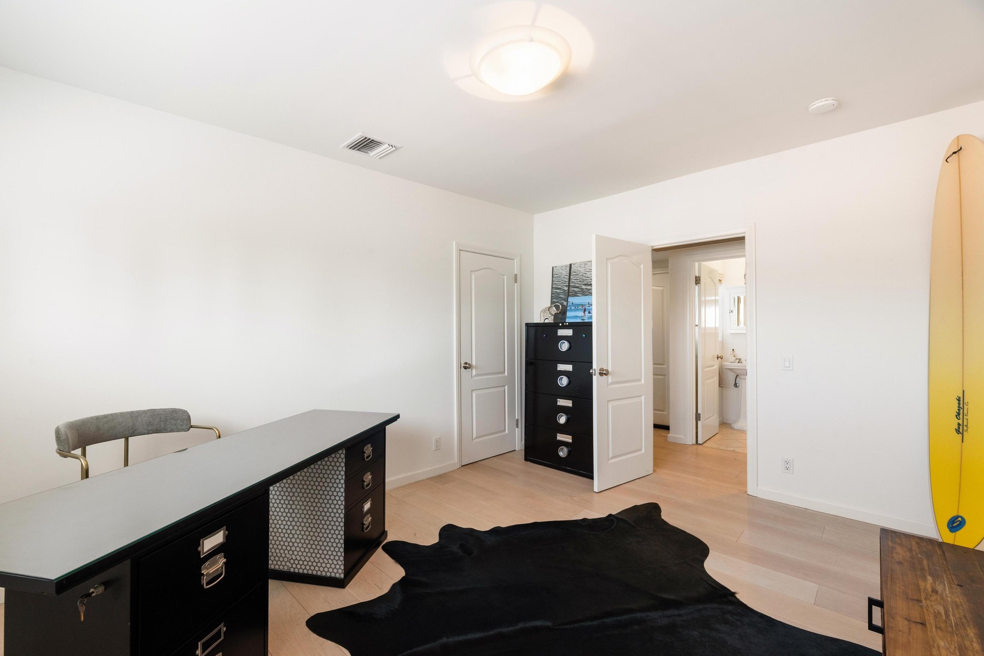446 San Vicente Blvd Unit: 305
