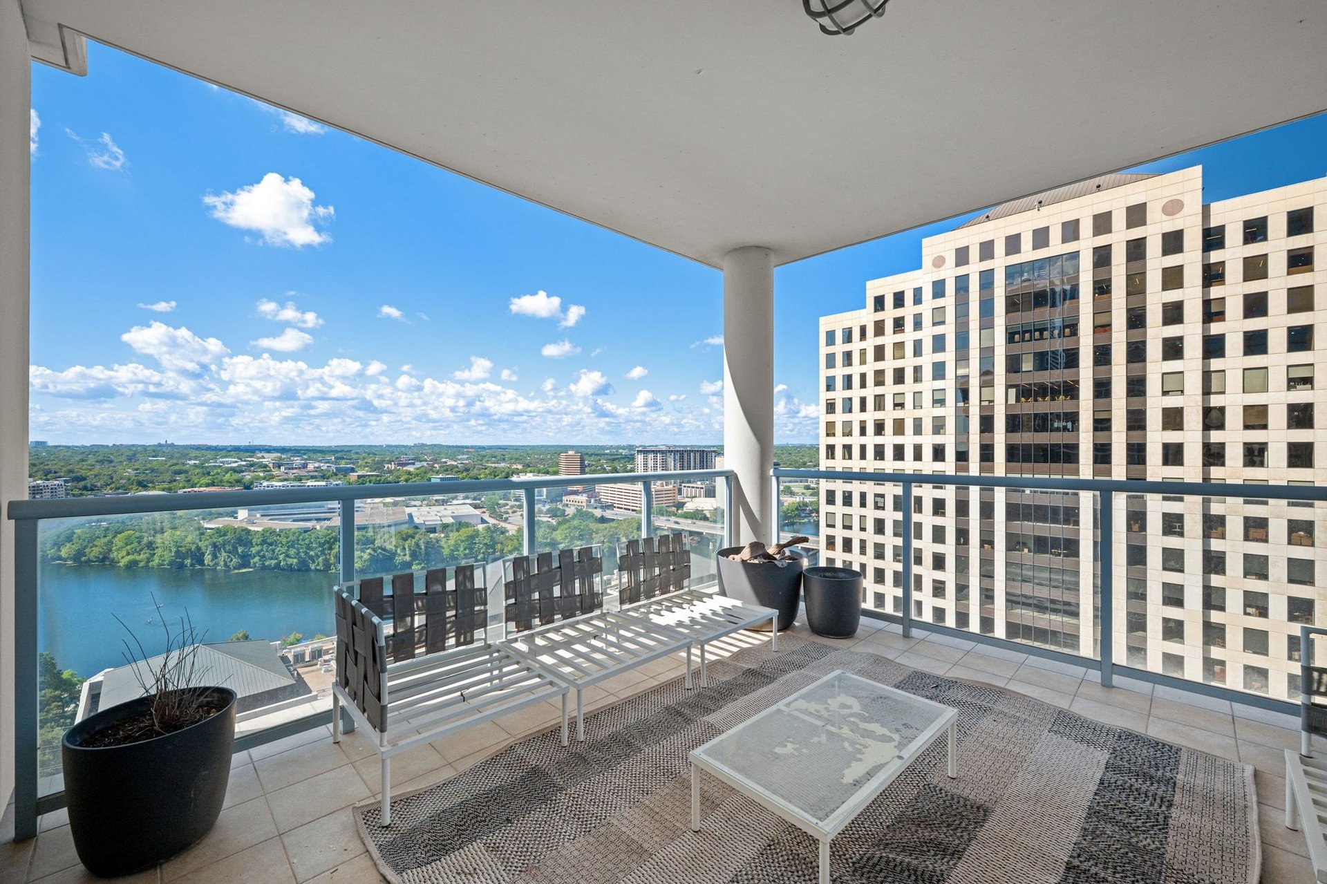 98 San Jacinto Blvd #1701