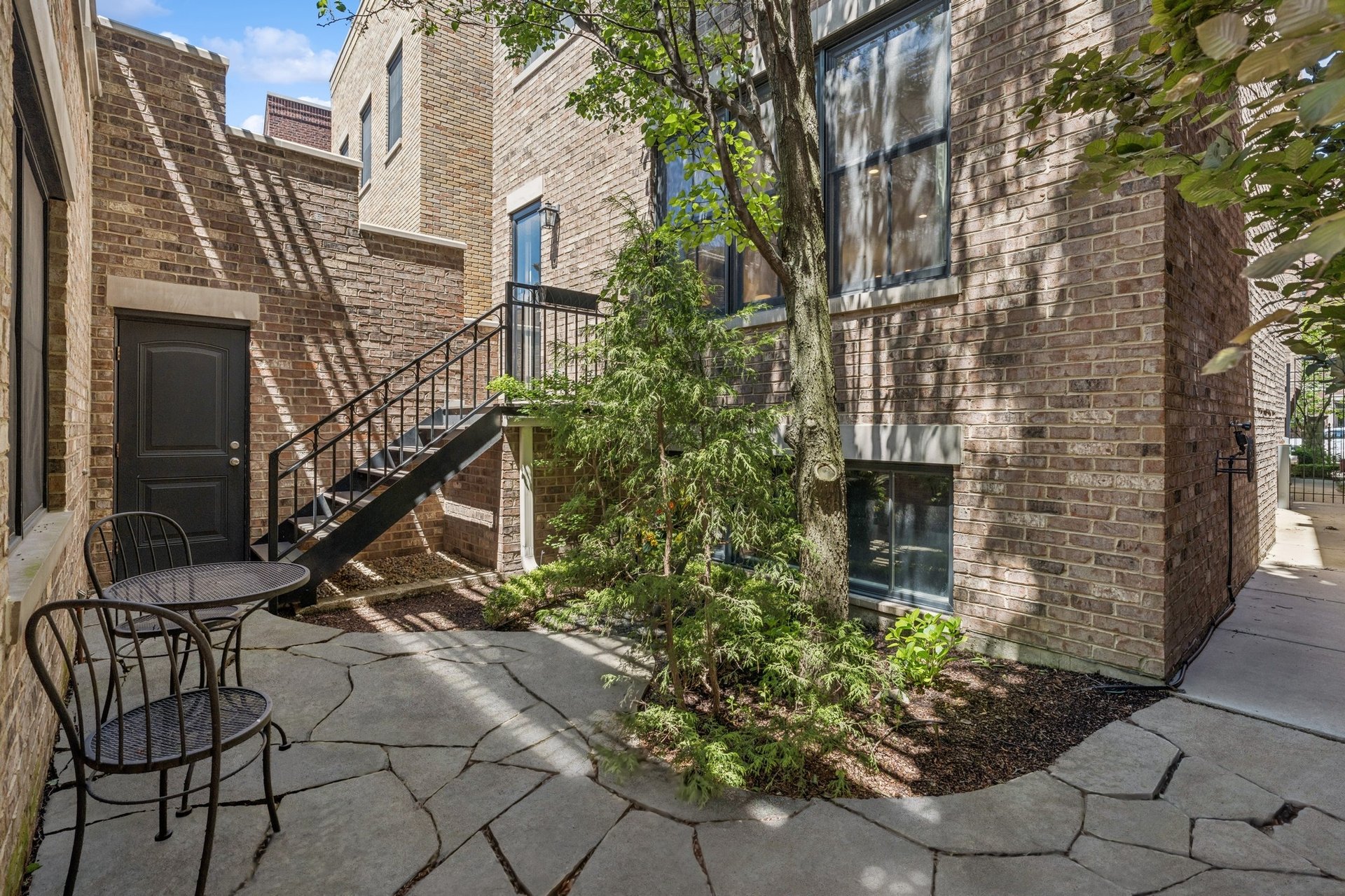 629 W. Schubert Avenue, Lincoln Park, Chicago 