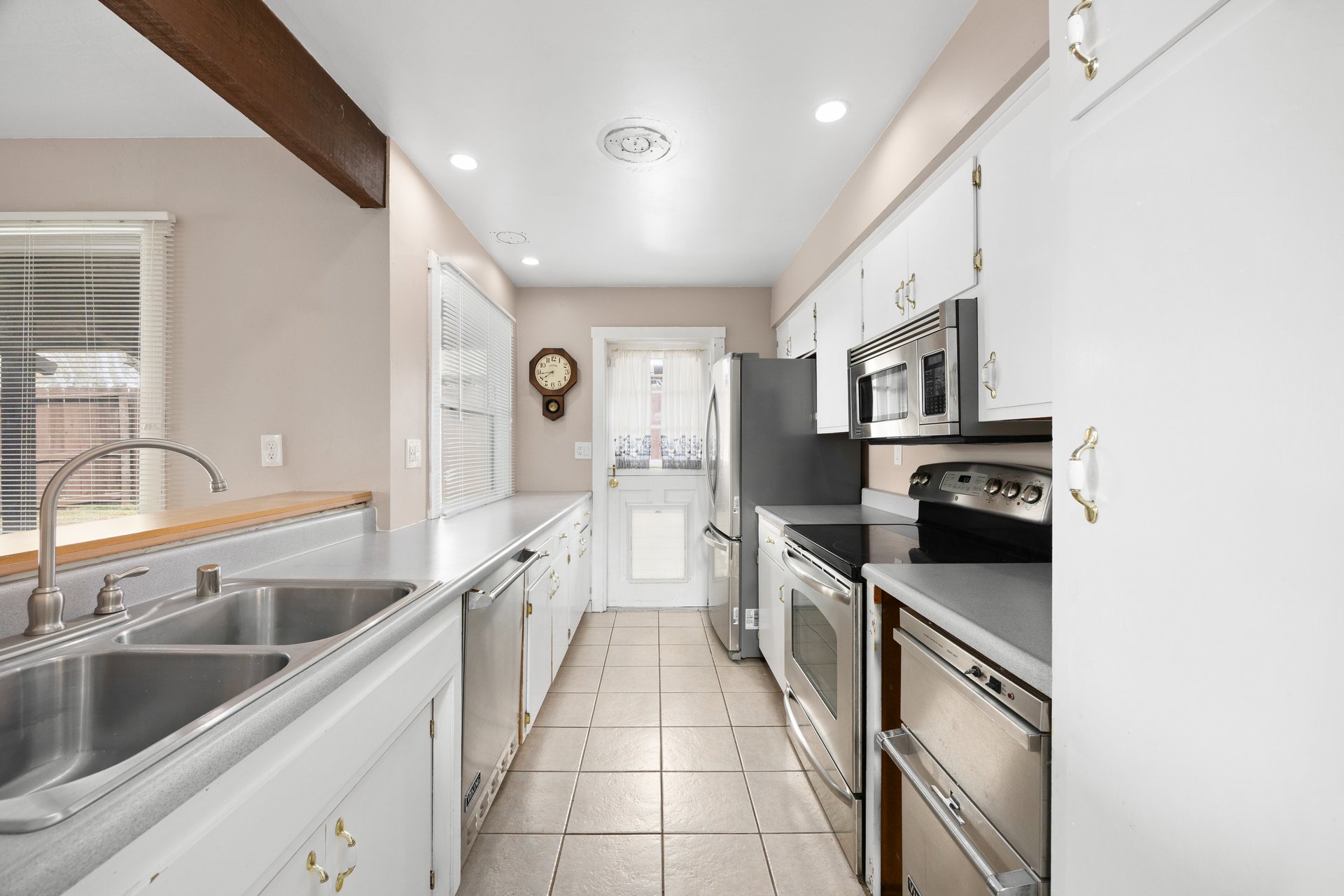 Charming Updated Condo in Bear Valley Springs – 101 Meadow Lakes