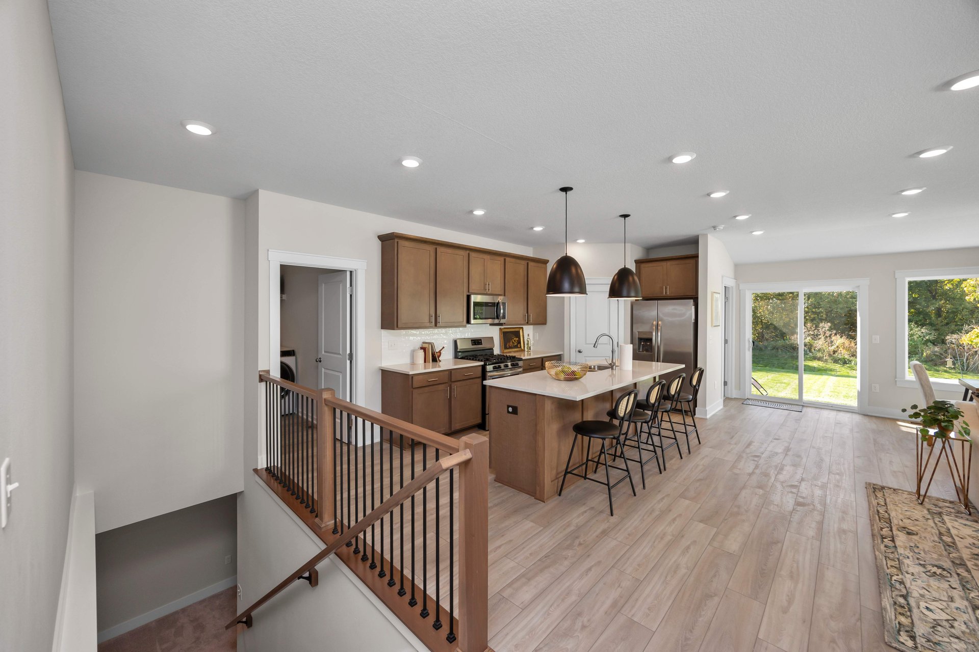 210 NW Georgetown Drive