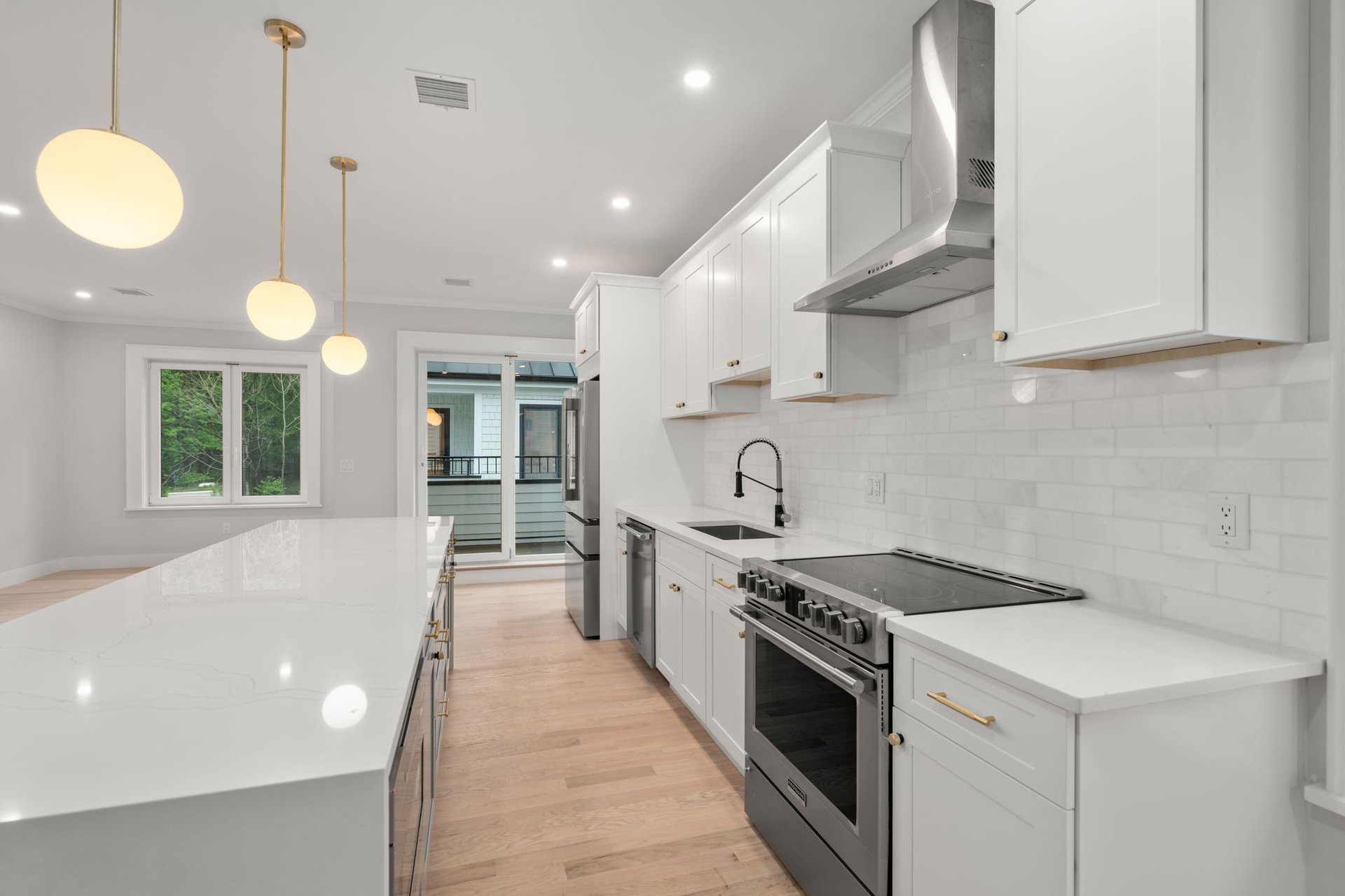 199-201 Copeland St. # 2