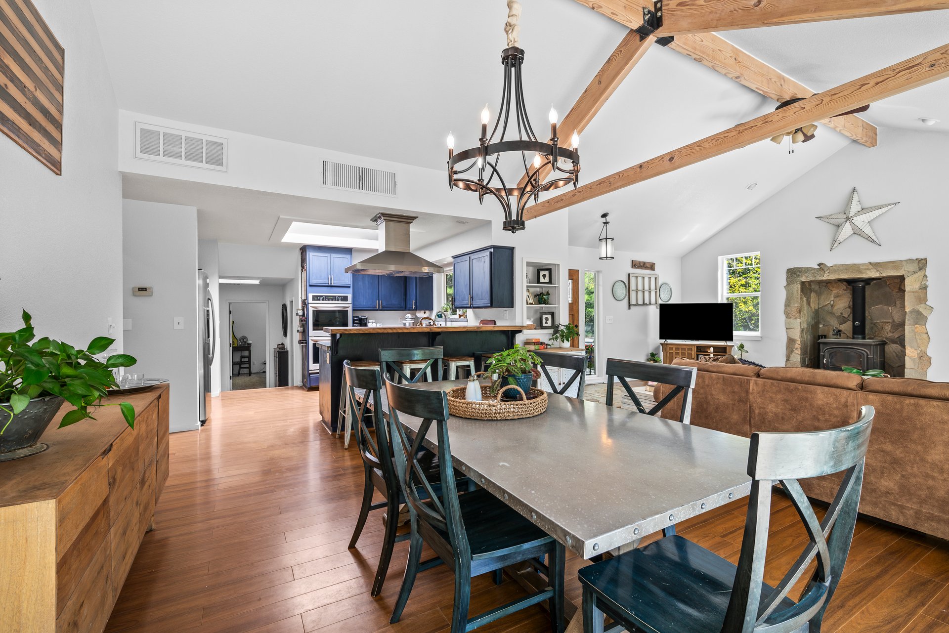 2405 No Walk Rd, Placerville